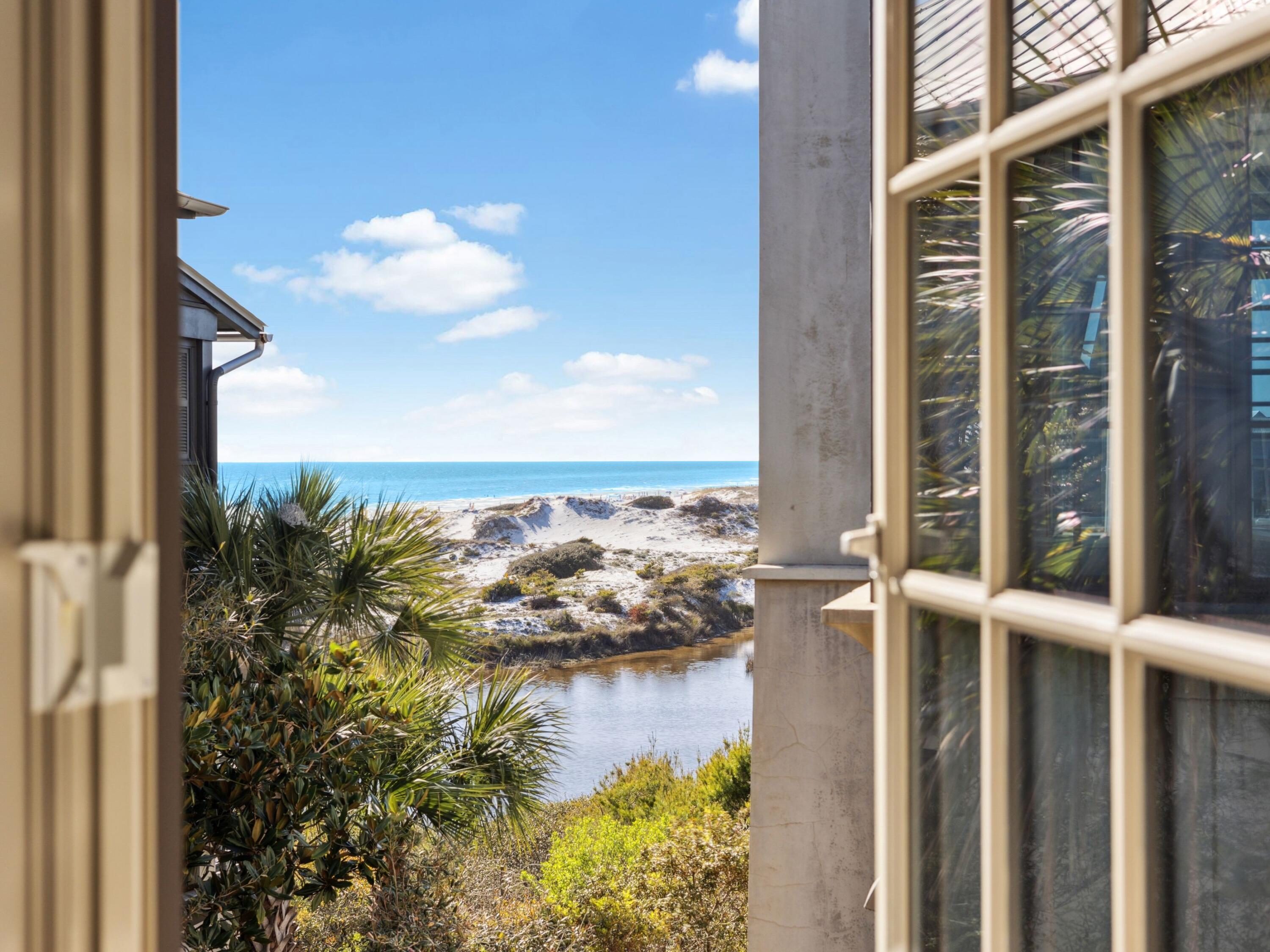 RETREAT THE - Residential