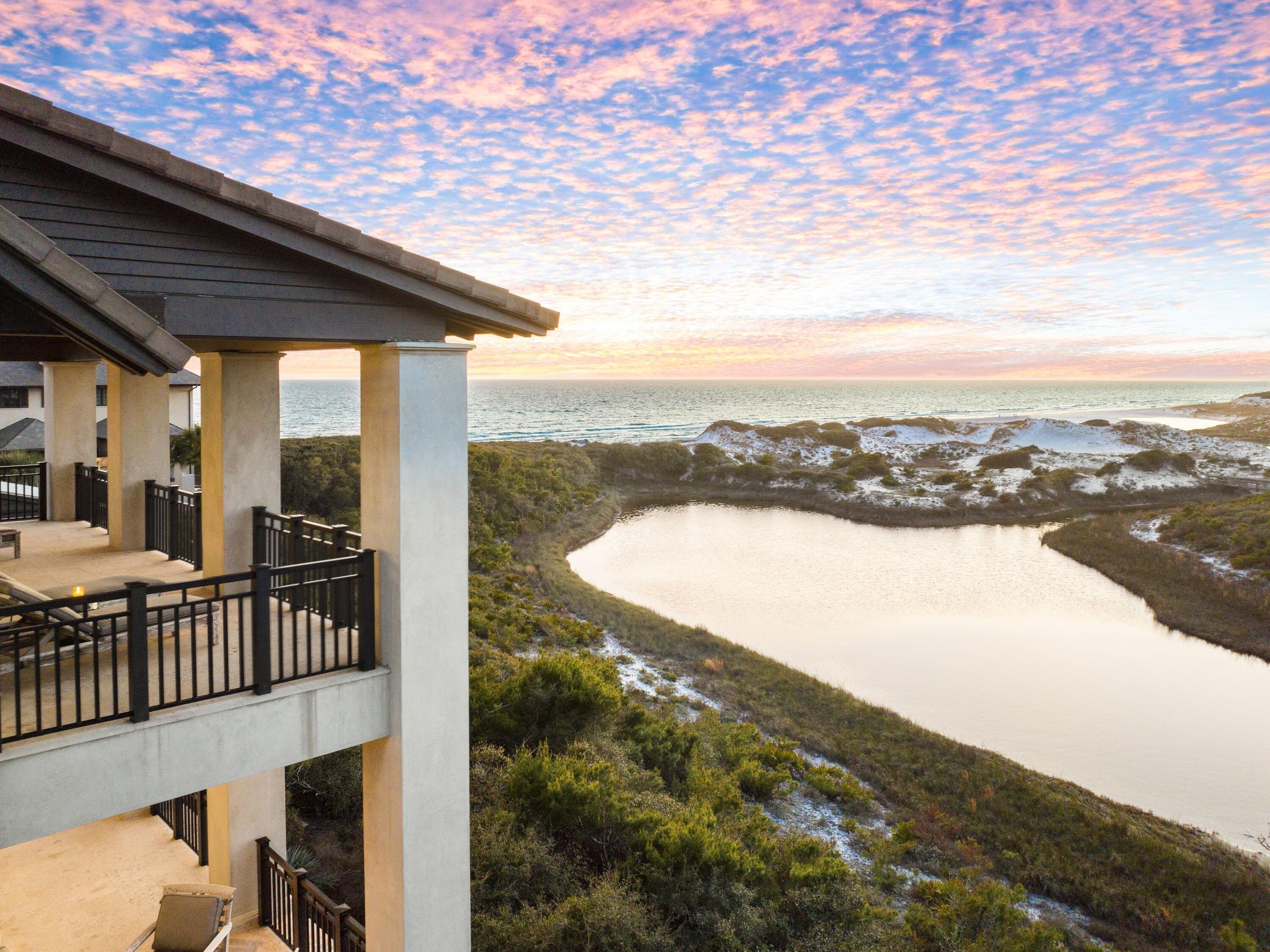 RETREAT THE - Residential