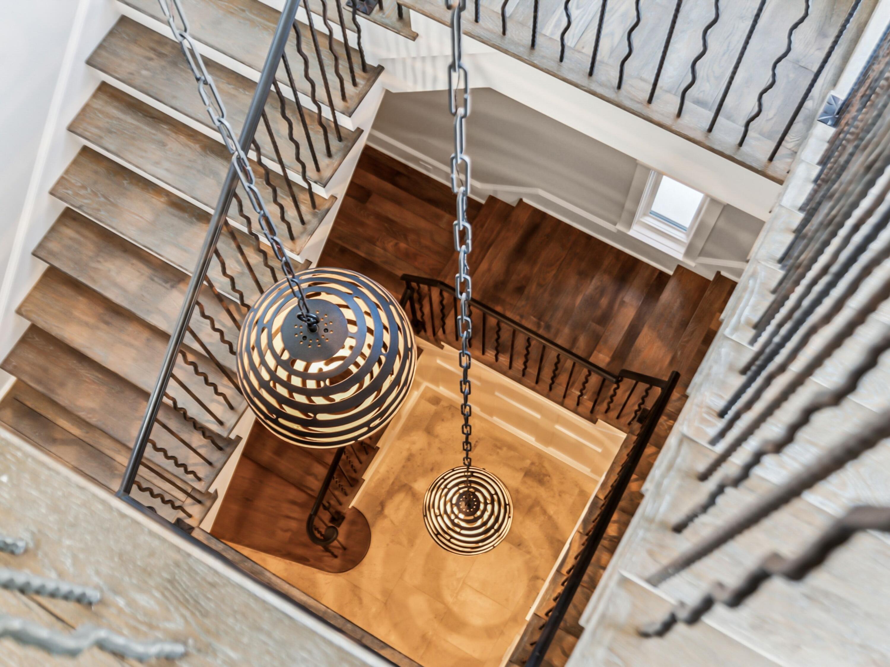 RETREAT THE - Residential