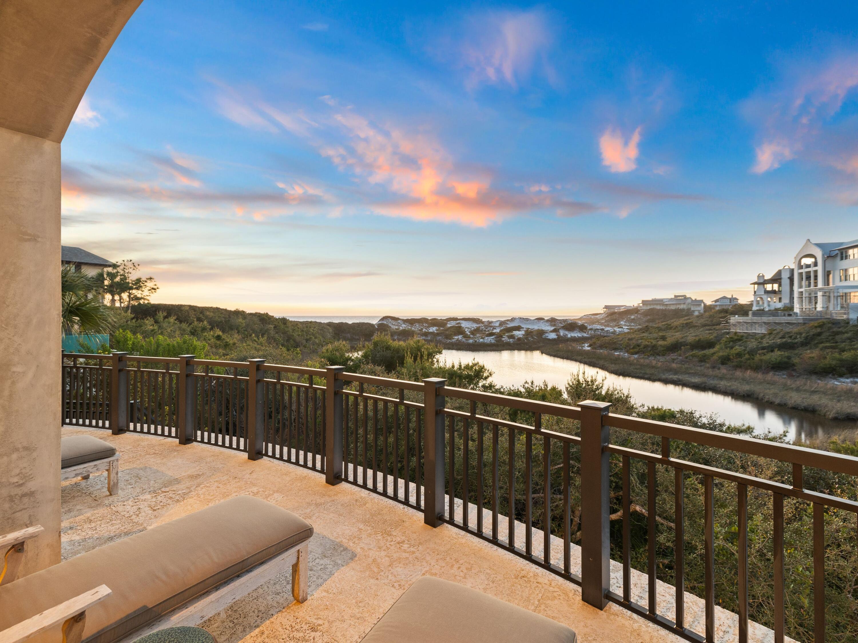 RETREAT THE - Residential