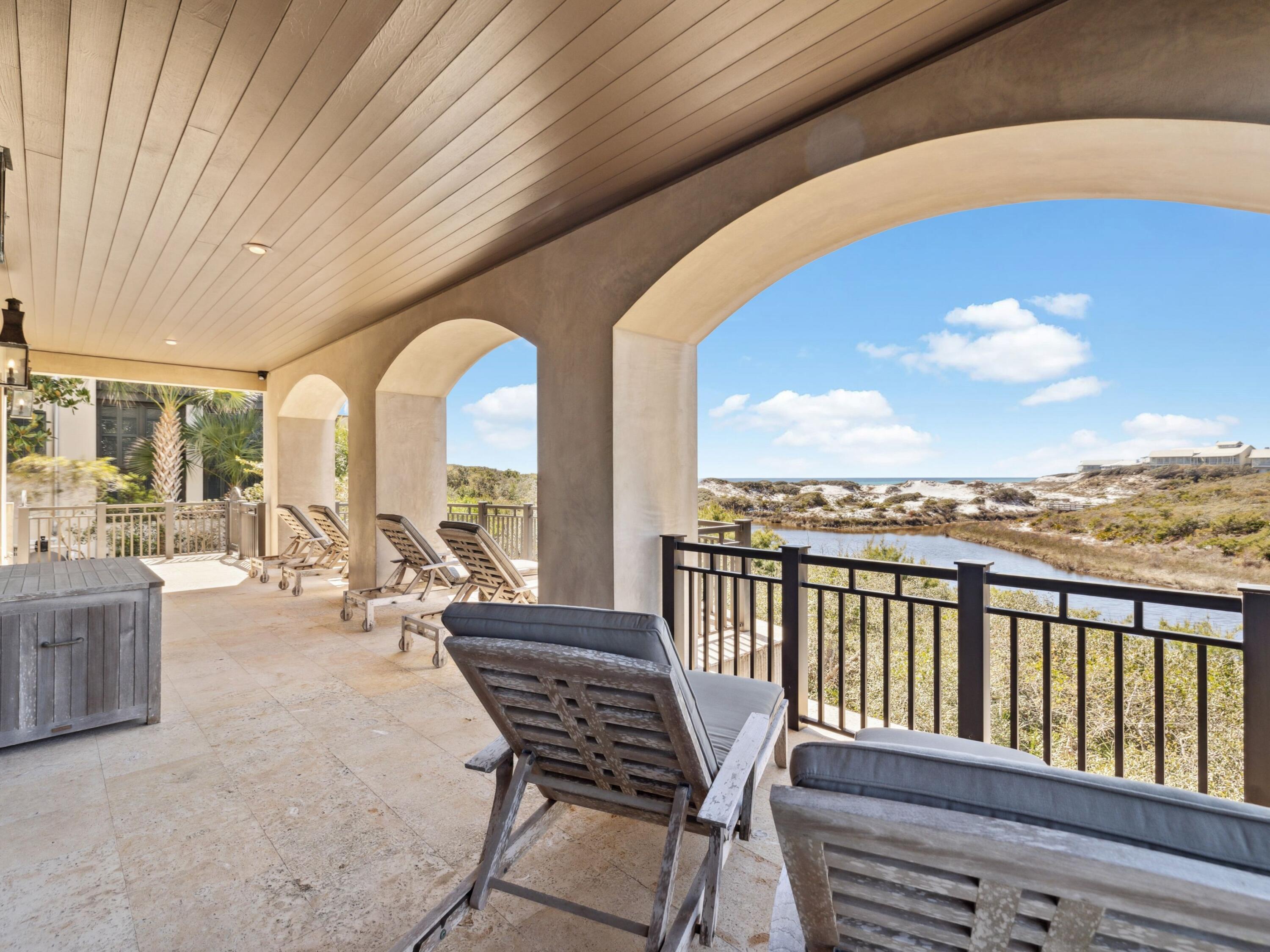 RETREAT THE - Residential