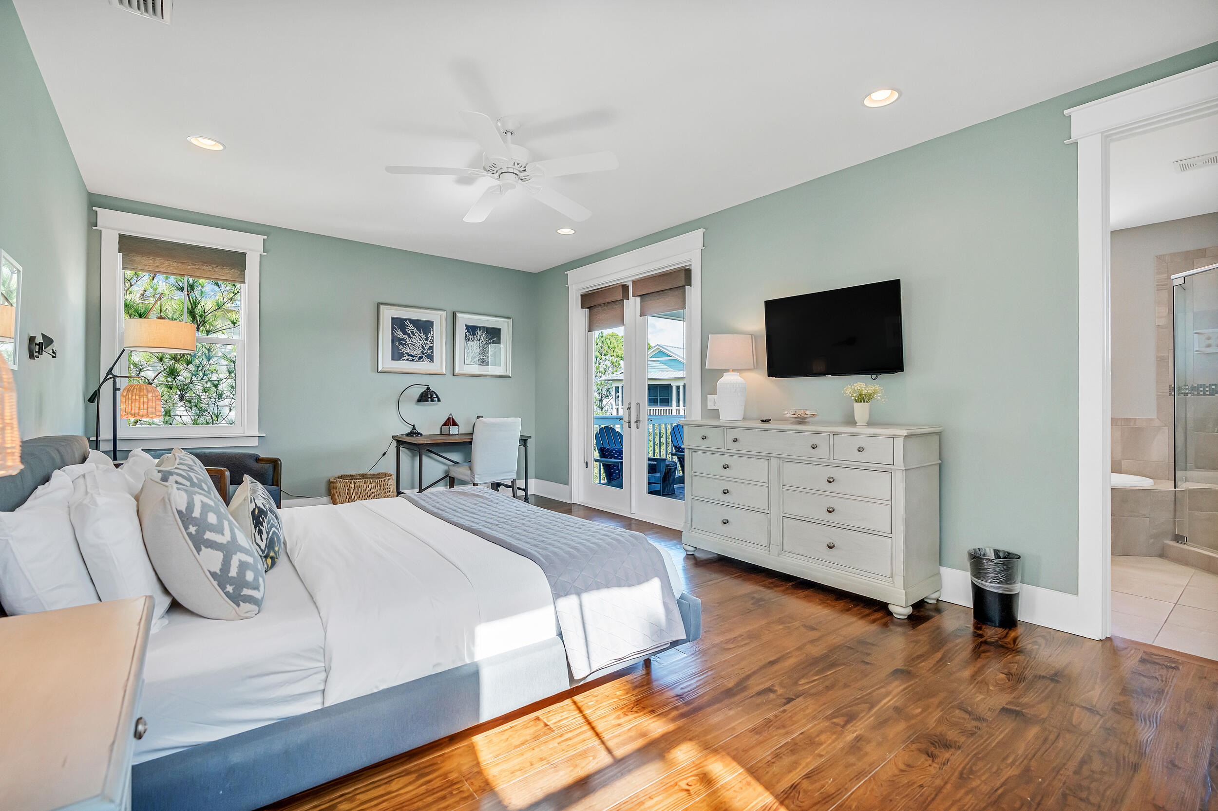 NATUREWALK AT SEAGROVE - Residential