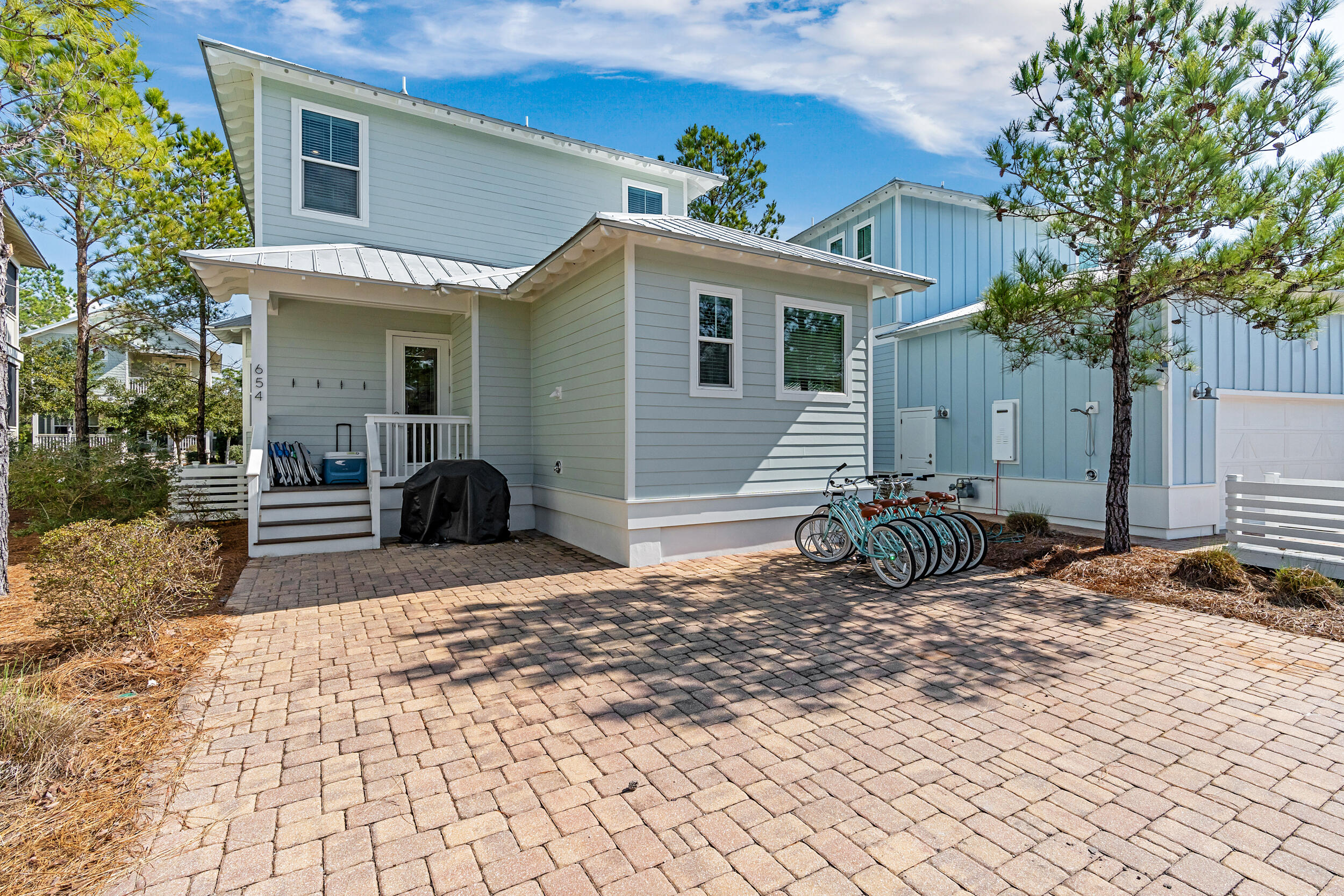 NATUREWALK AT SEAGROVE - Residential