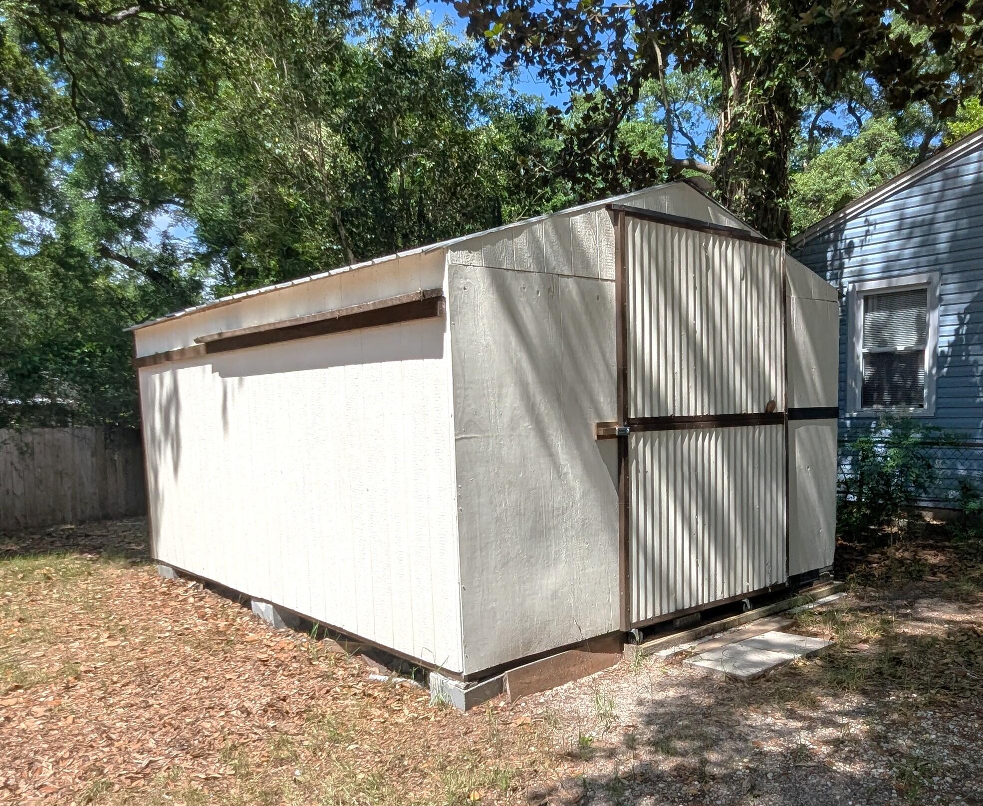 CORRY HEIGHTS - Residential