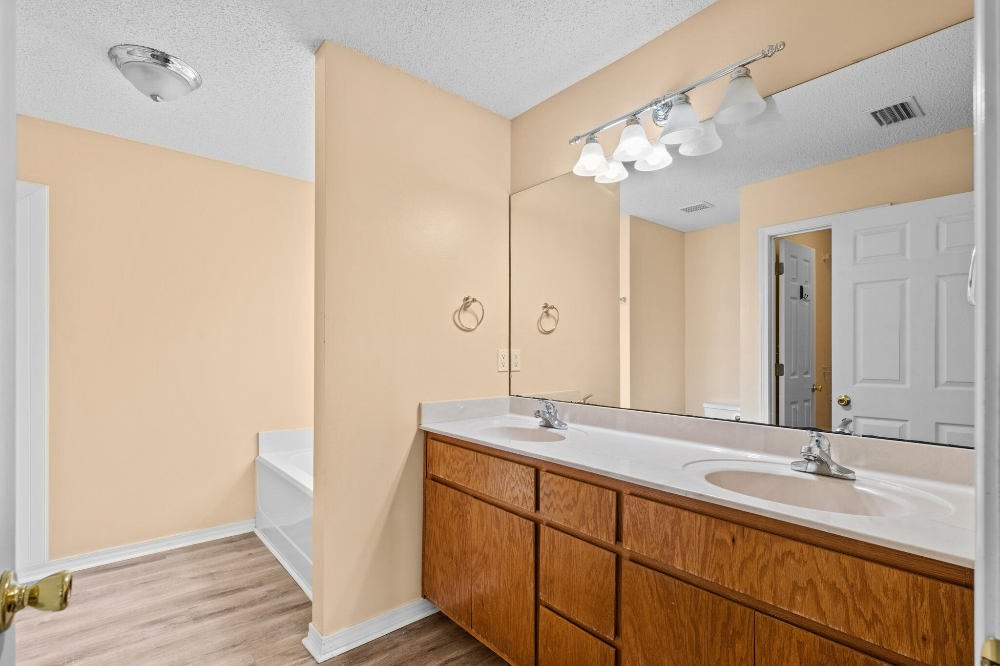 WILDWOOD GABLES - Residential