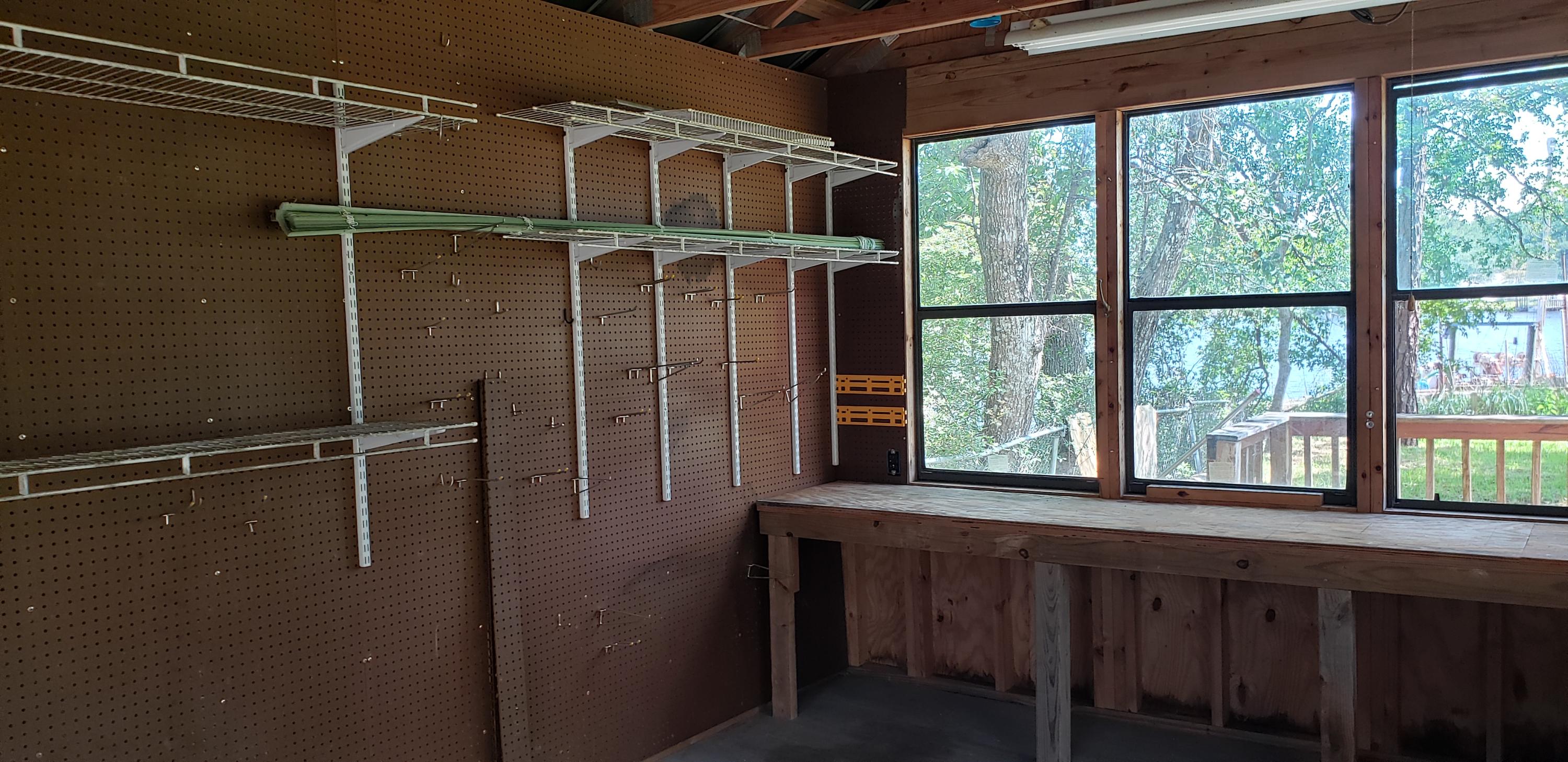 m&b - Residential Lease