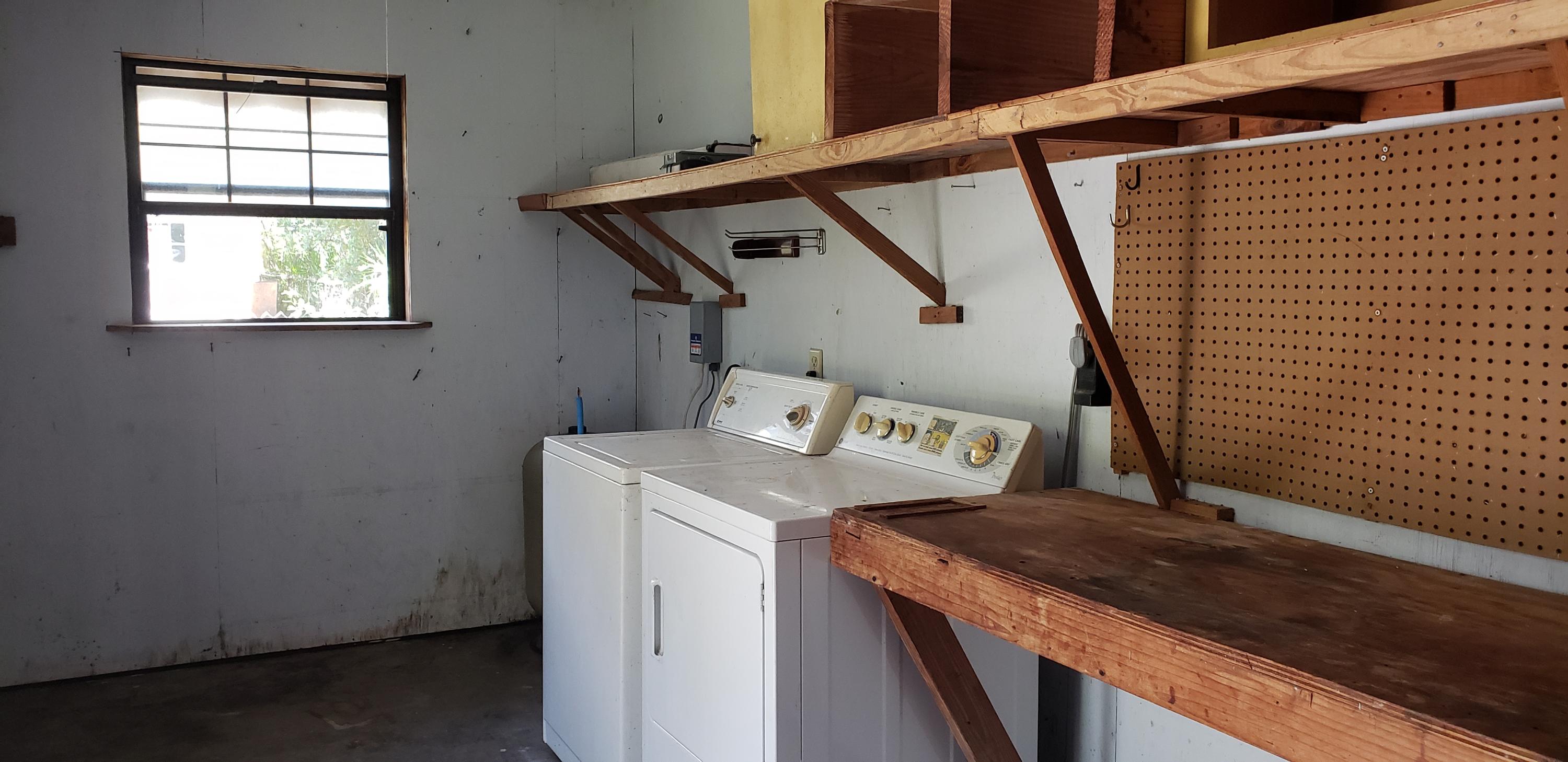 m&b - Residential Lease