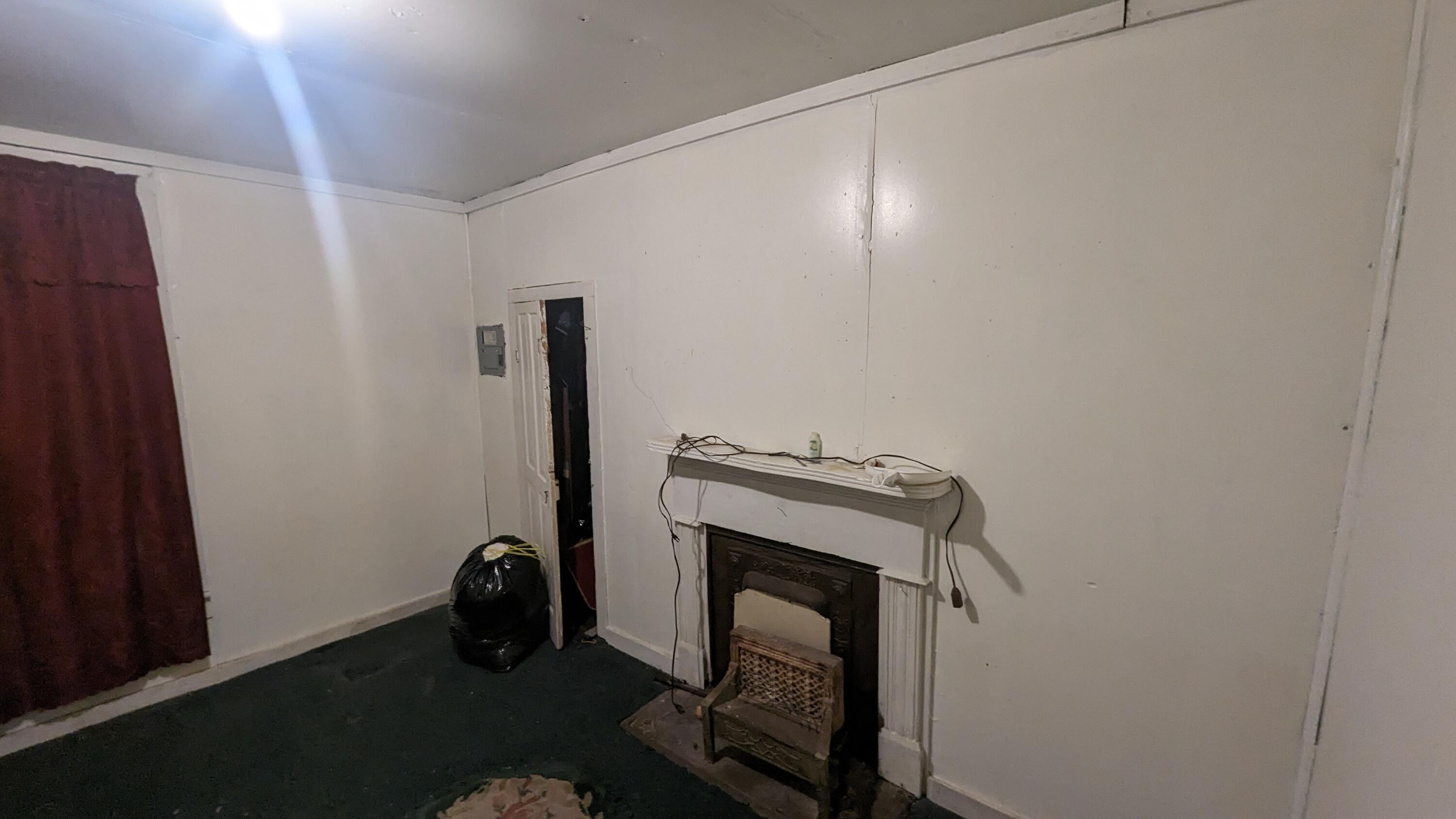 NO RECORDED SUBDIVISION - Residential