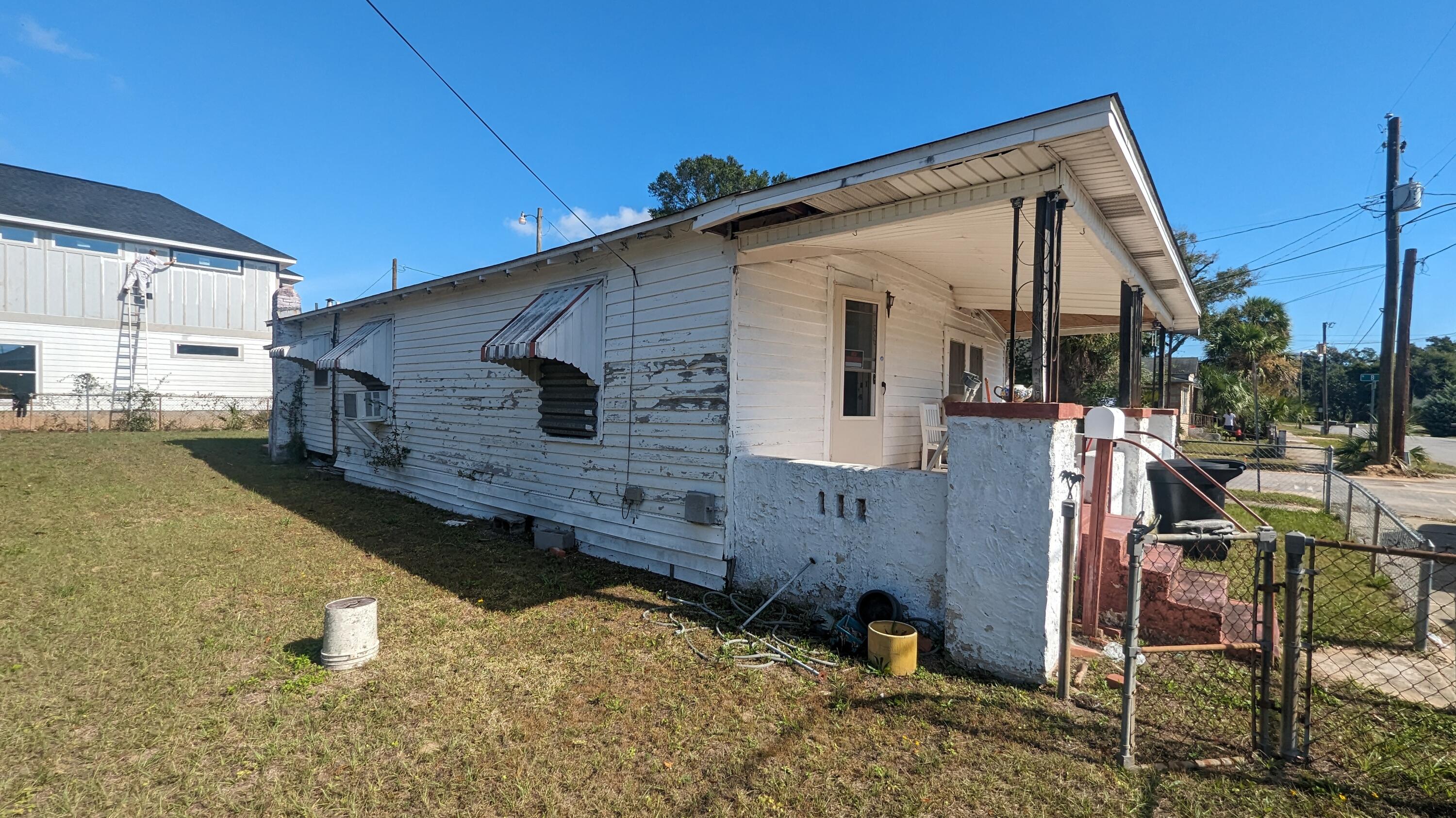 NO RECORDED SUBDIVISION - Residential
