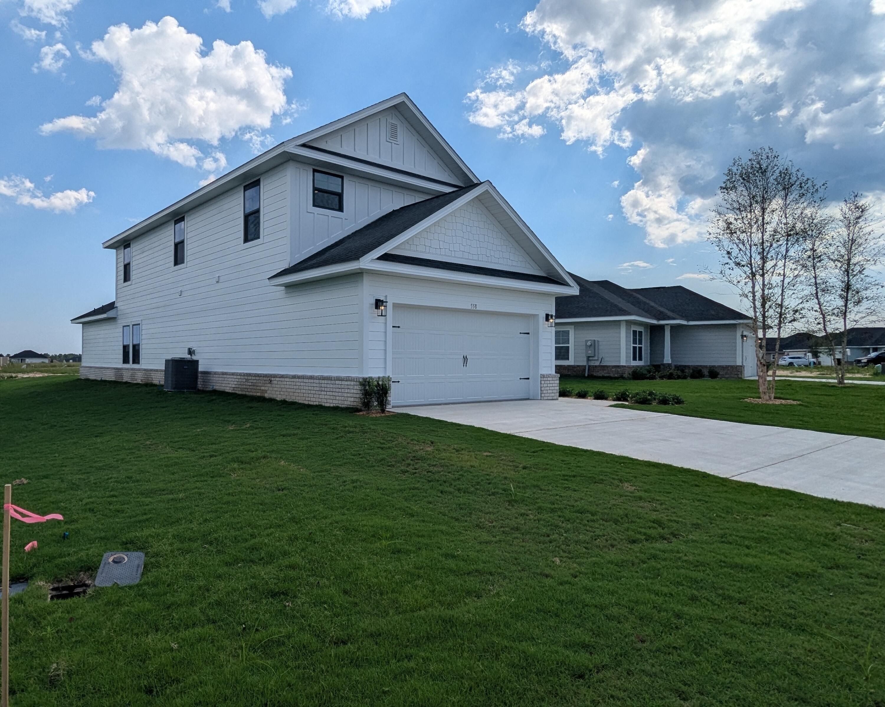 THE BLUFFS AT LAFAYETTE - Residential