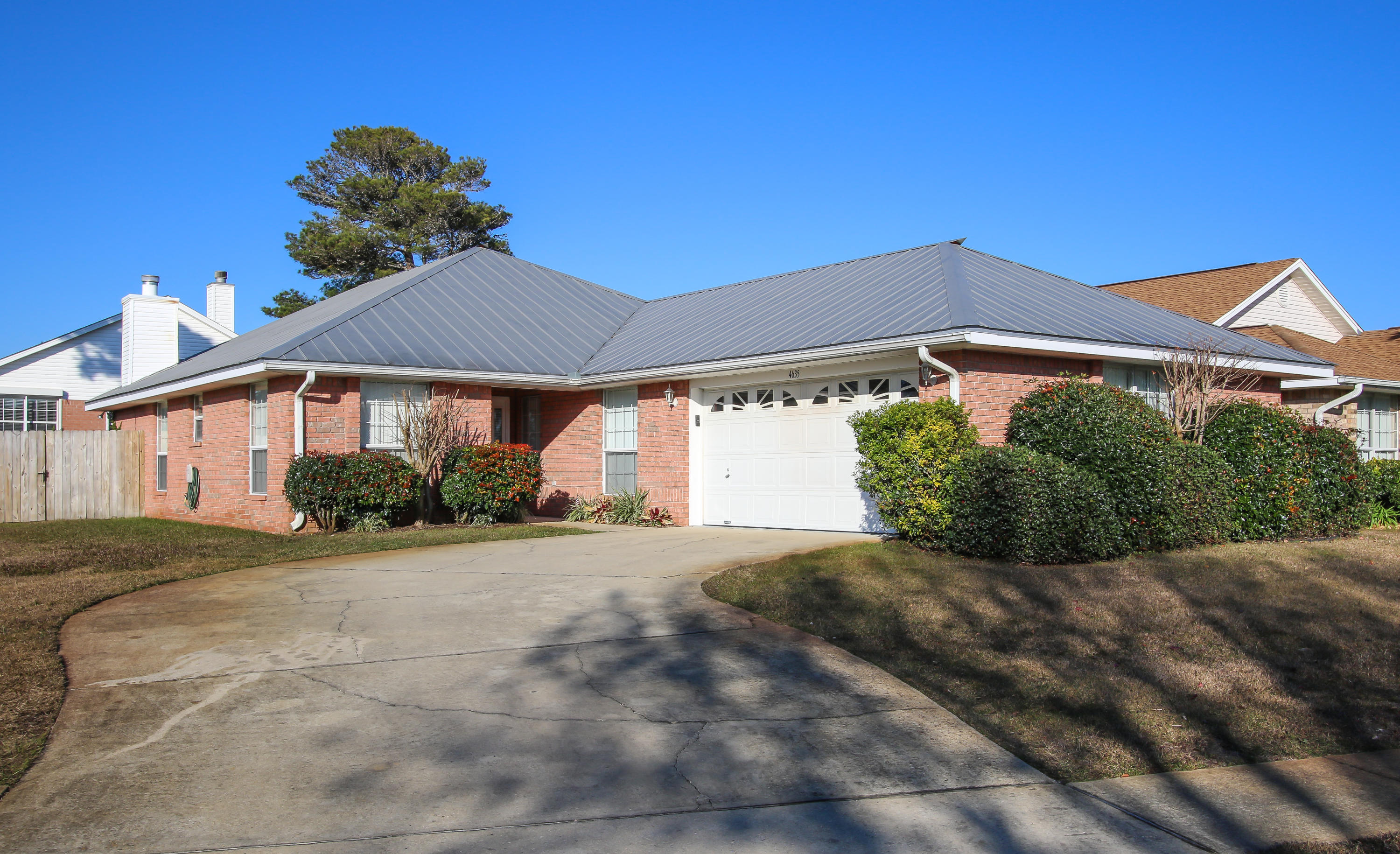 SUNSAIL S/D - Residential