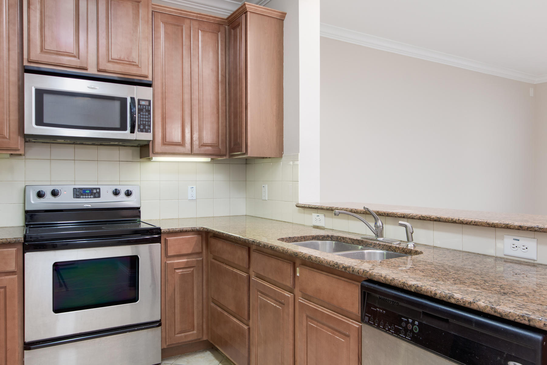 EAGLE BAY - Residential