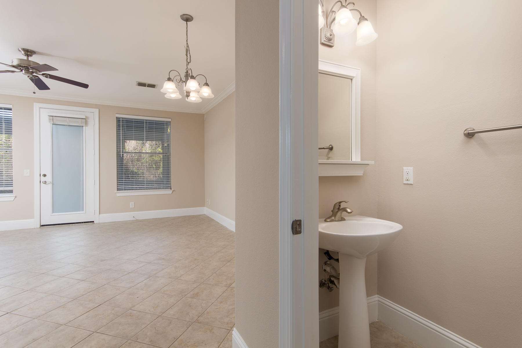 EAGLE BAY - Residential