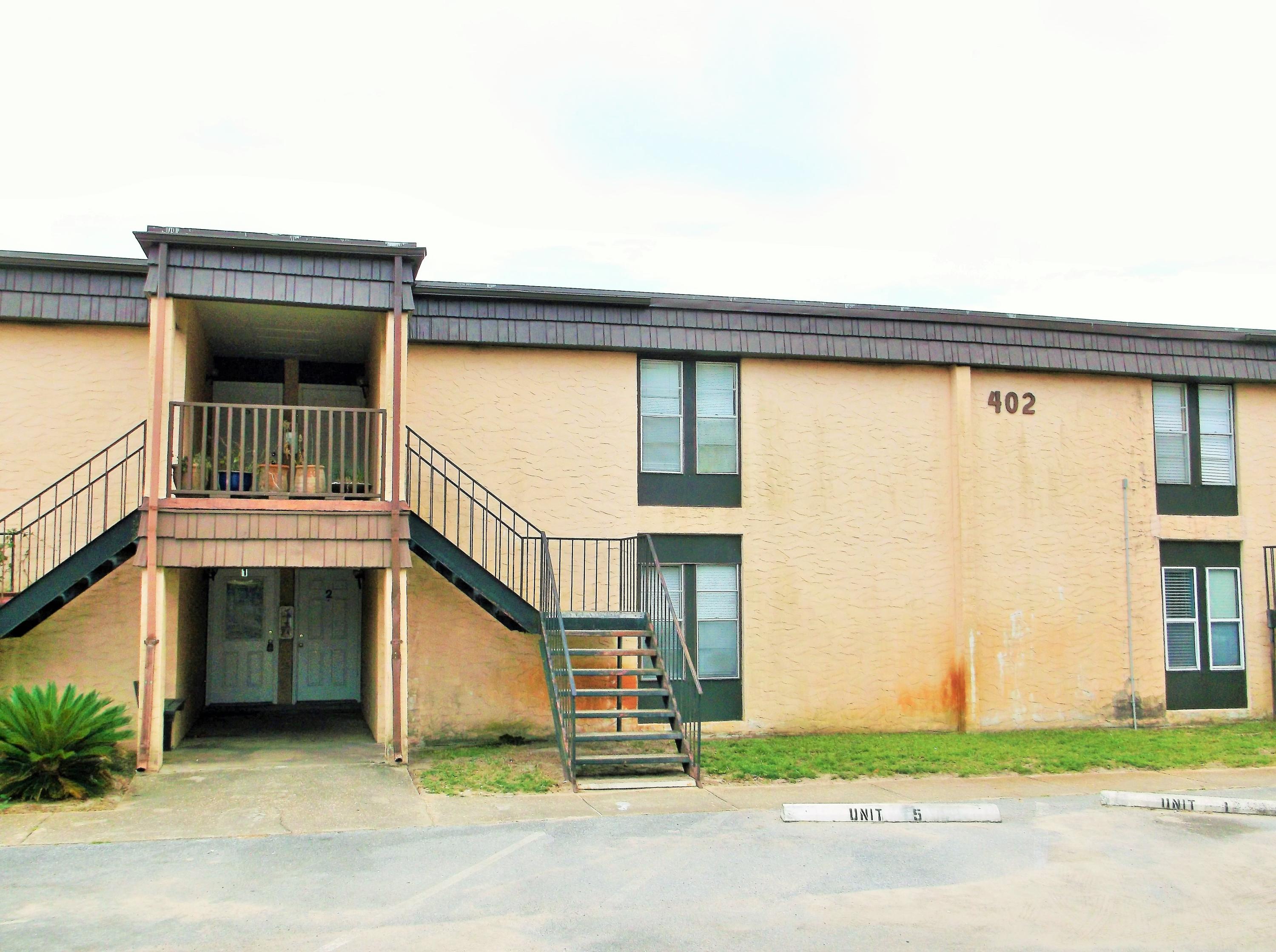 SPANISH VILLAS CONDO - Residential