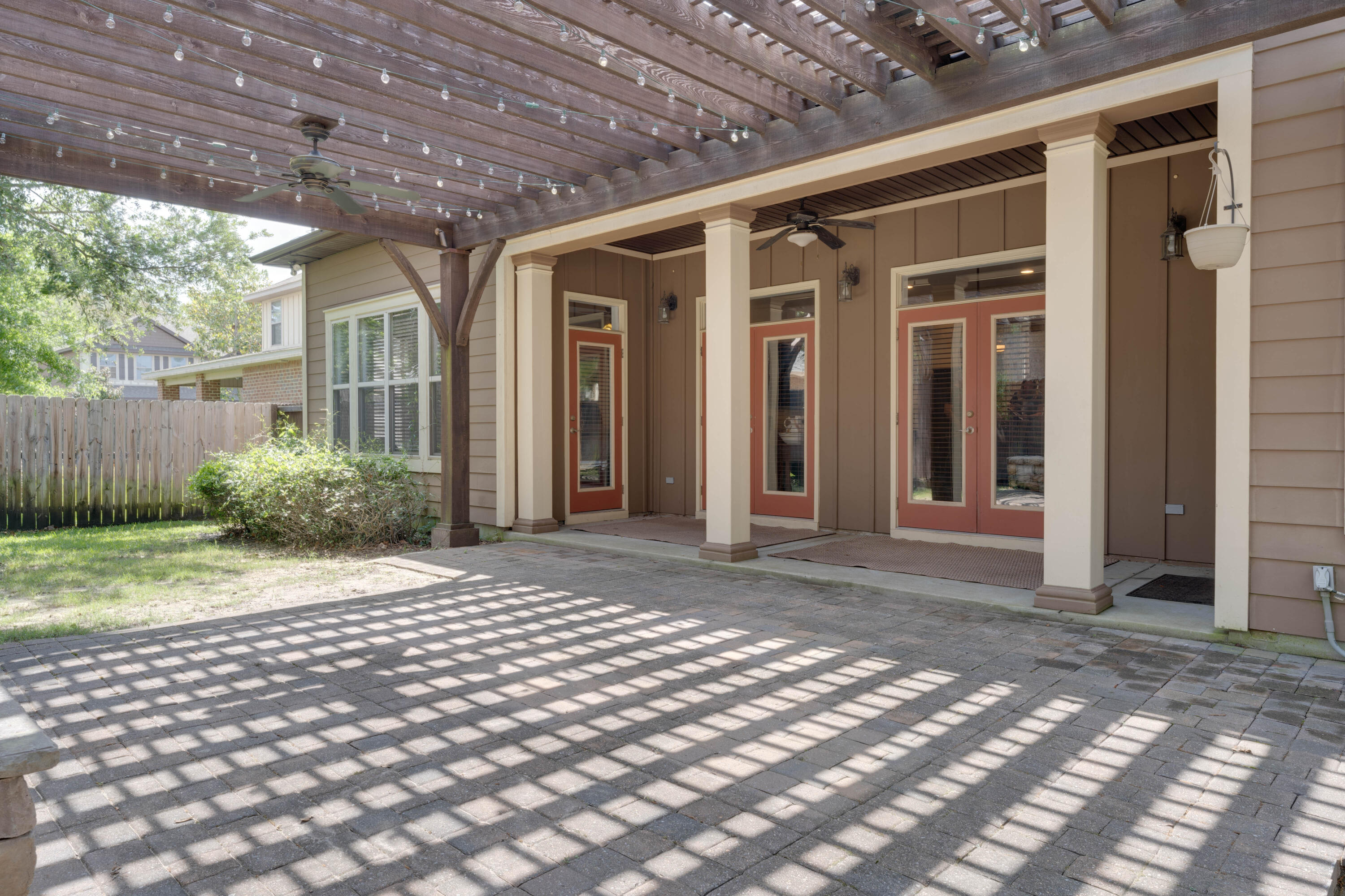 MAGNOLIA VILLAGE PH 1 - Residential