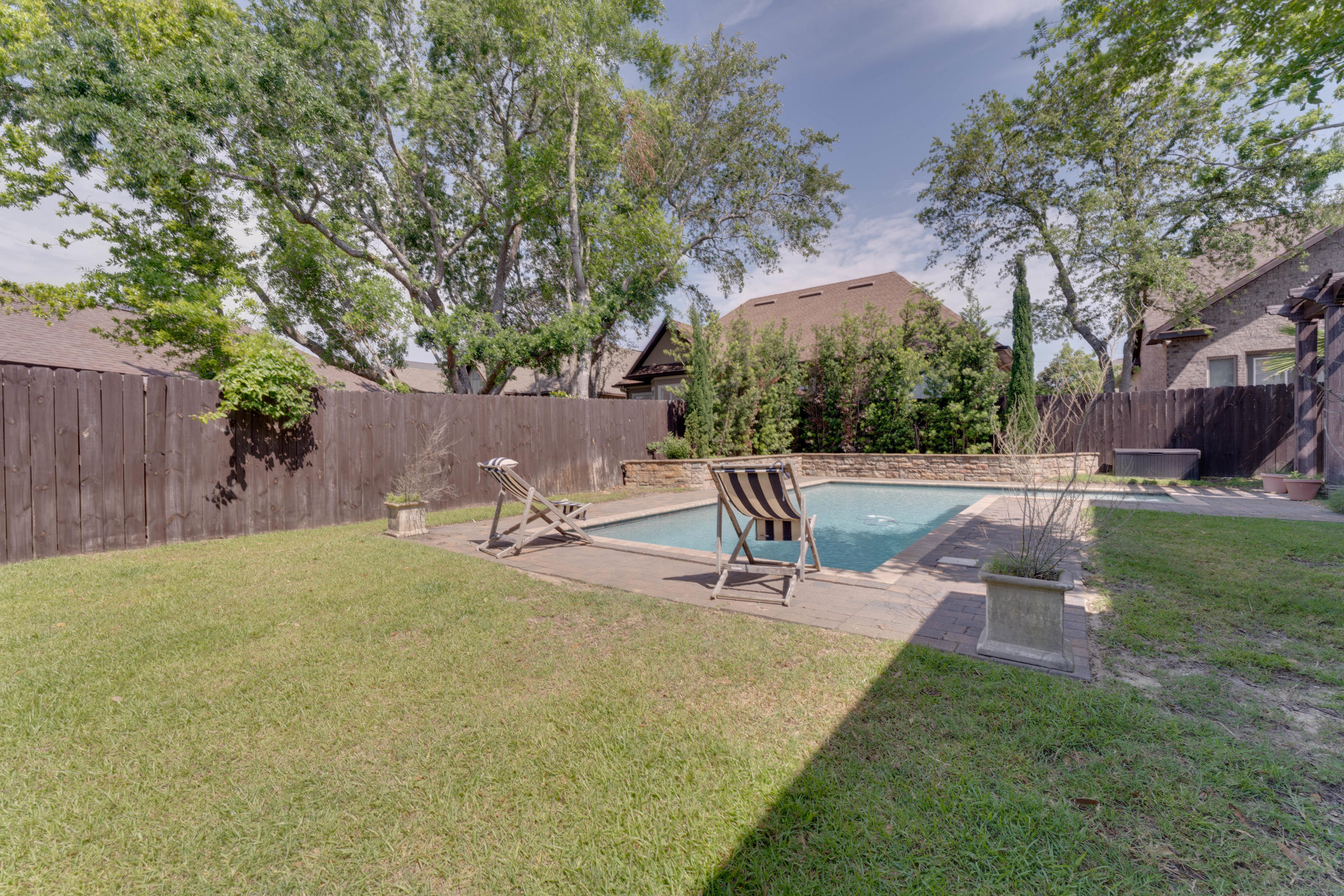 MAGNOLIA VILLAGE PH 1 - Residential