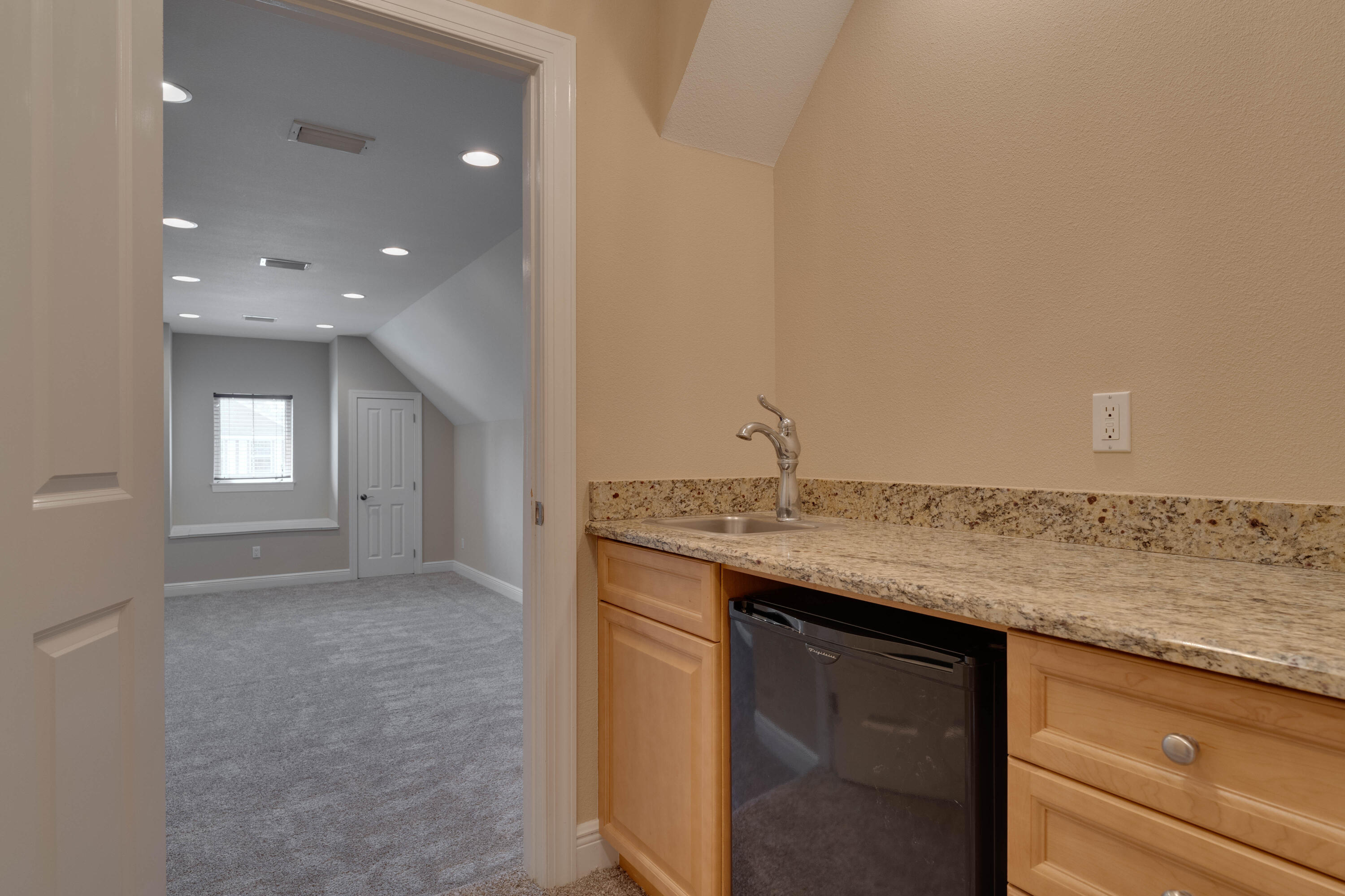 MAGNOLIA VILLAGE PH 1 - Residential