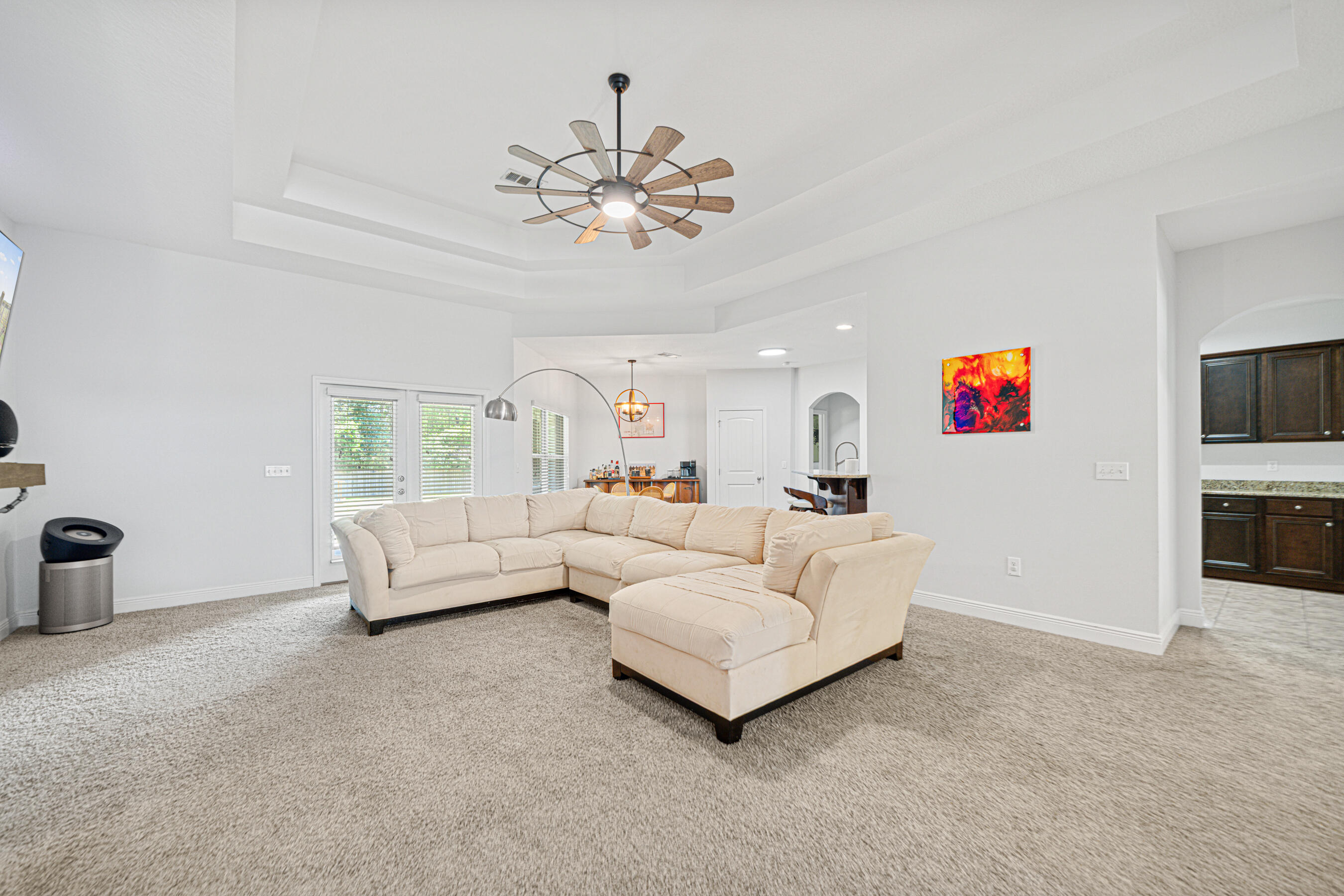 BROWNSTONE MANOR - Residential