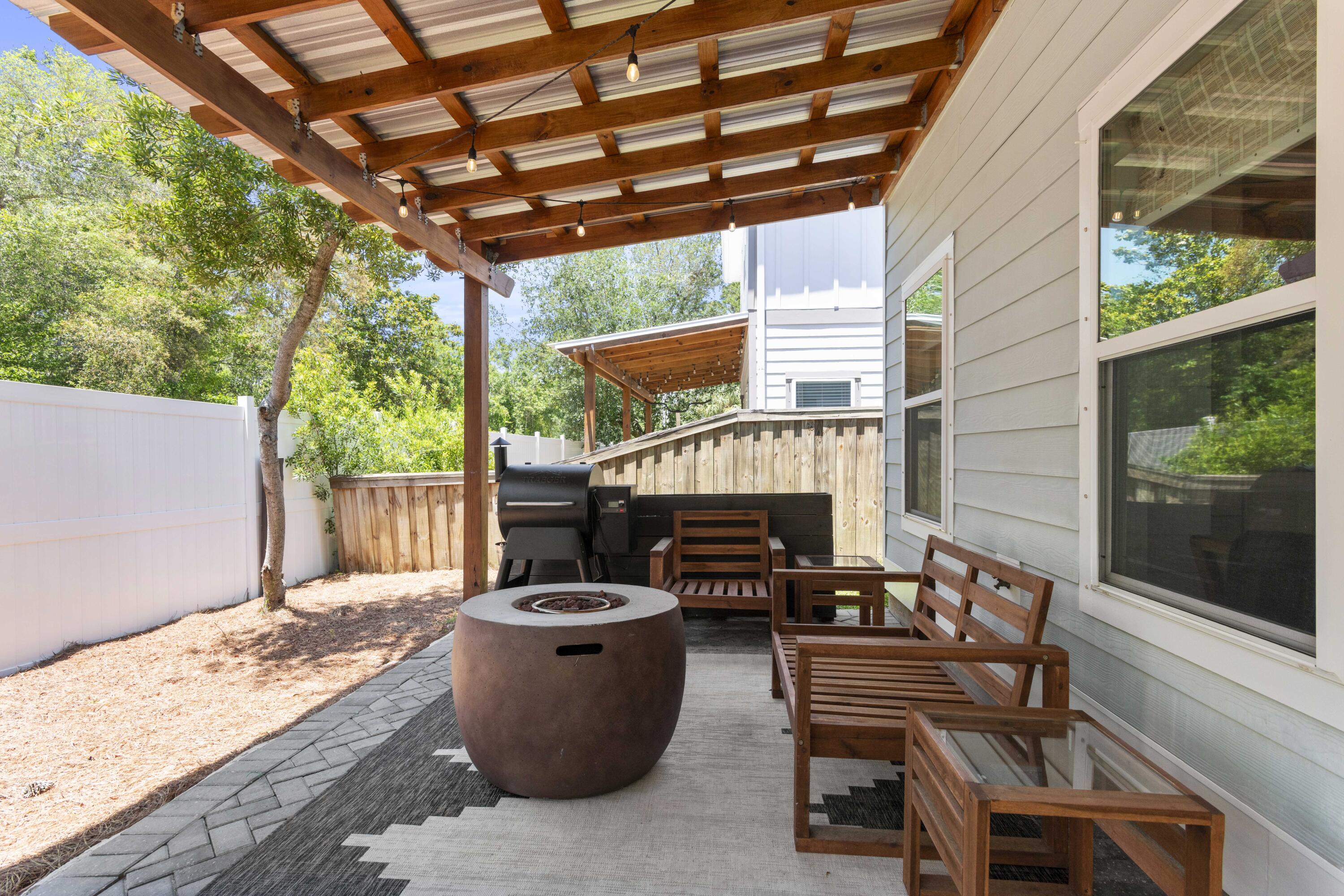 PLANTATION AT SANTA ROSA - Residential