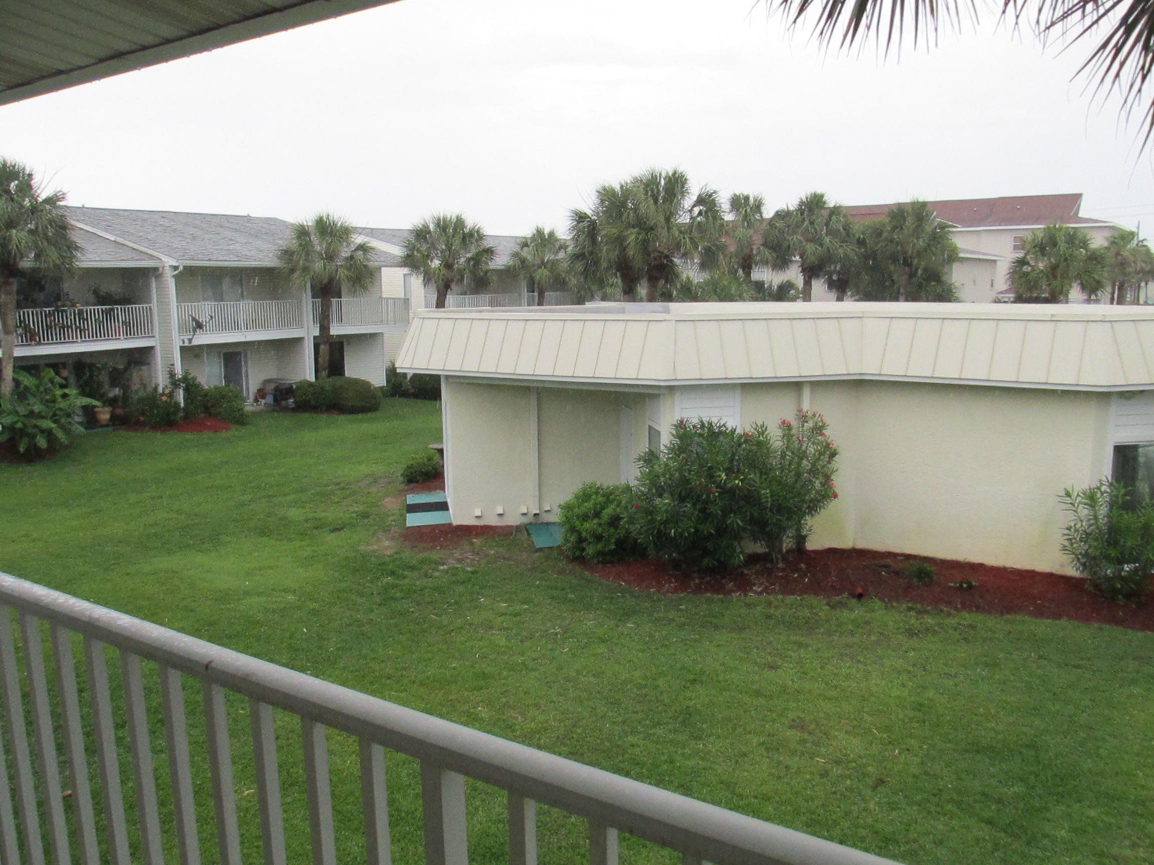 SUMMERHOUSE T/H - Residential Lease