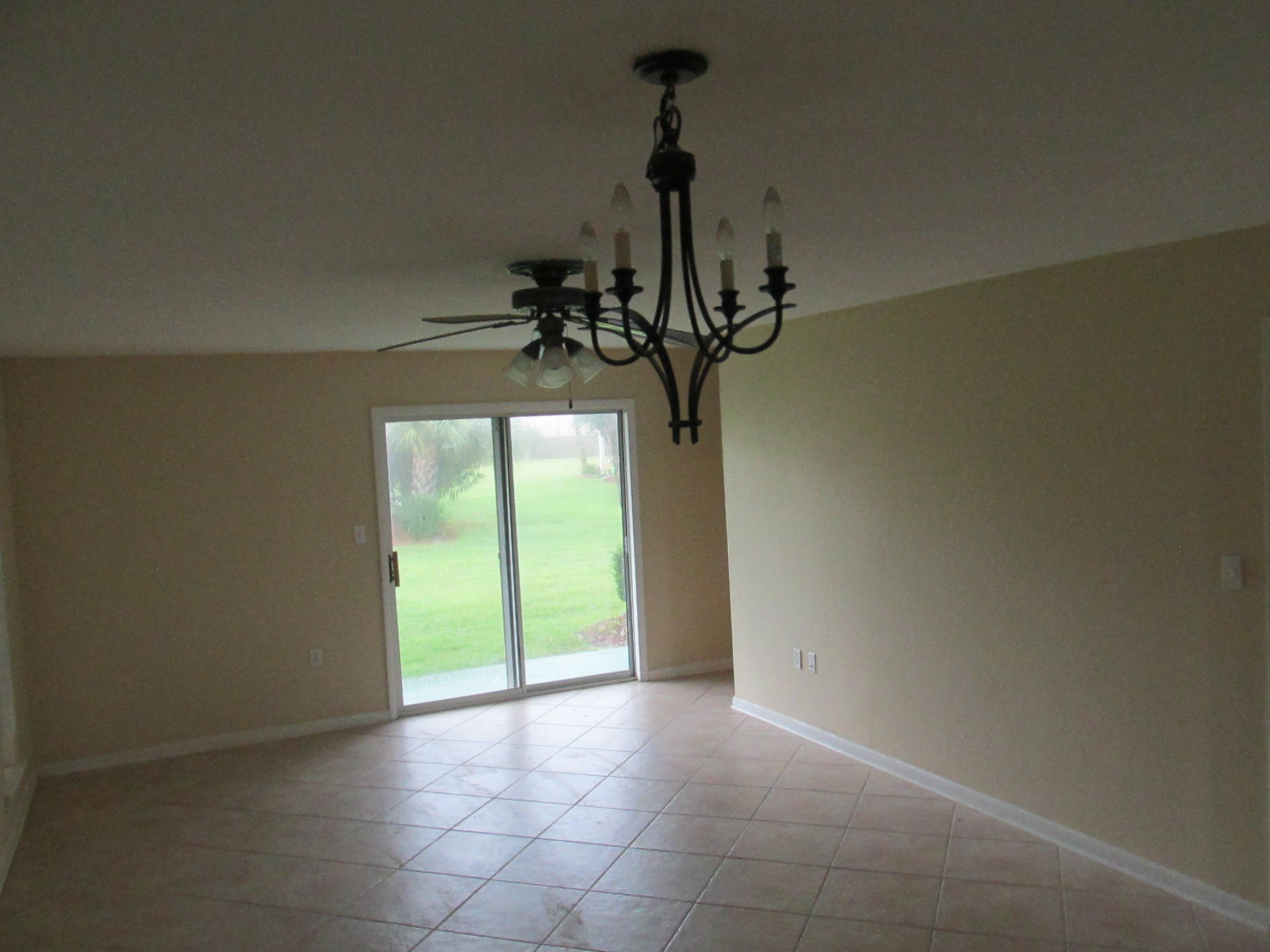 SUMMERHOUSE T/H - Residential Lease