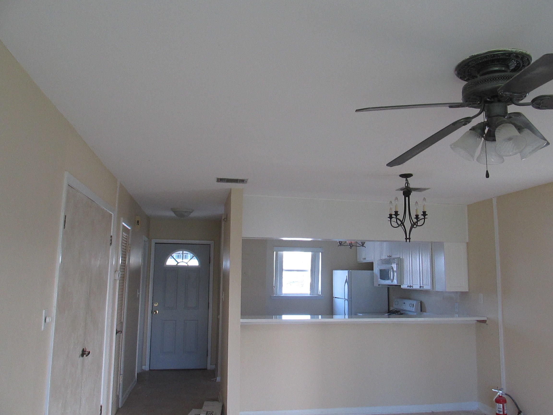 SUMMERHOUSE T/H - Residential Lease