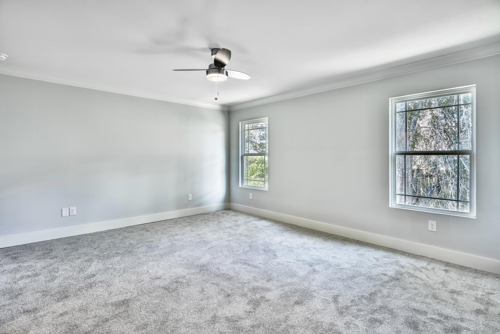 CRESCENT SHORES - Residential