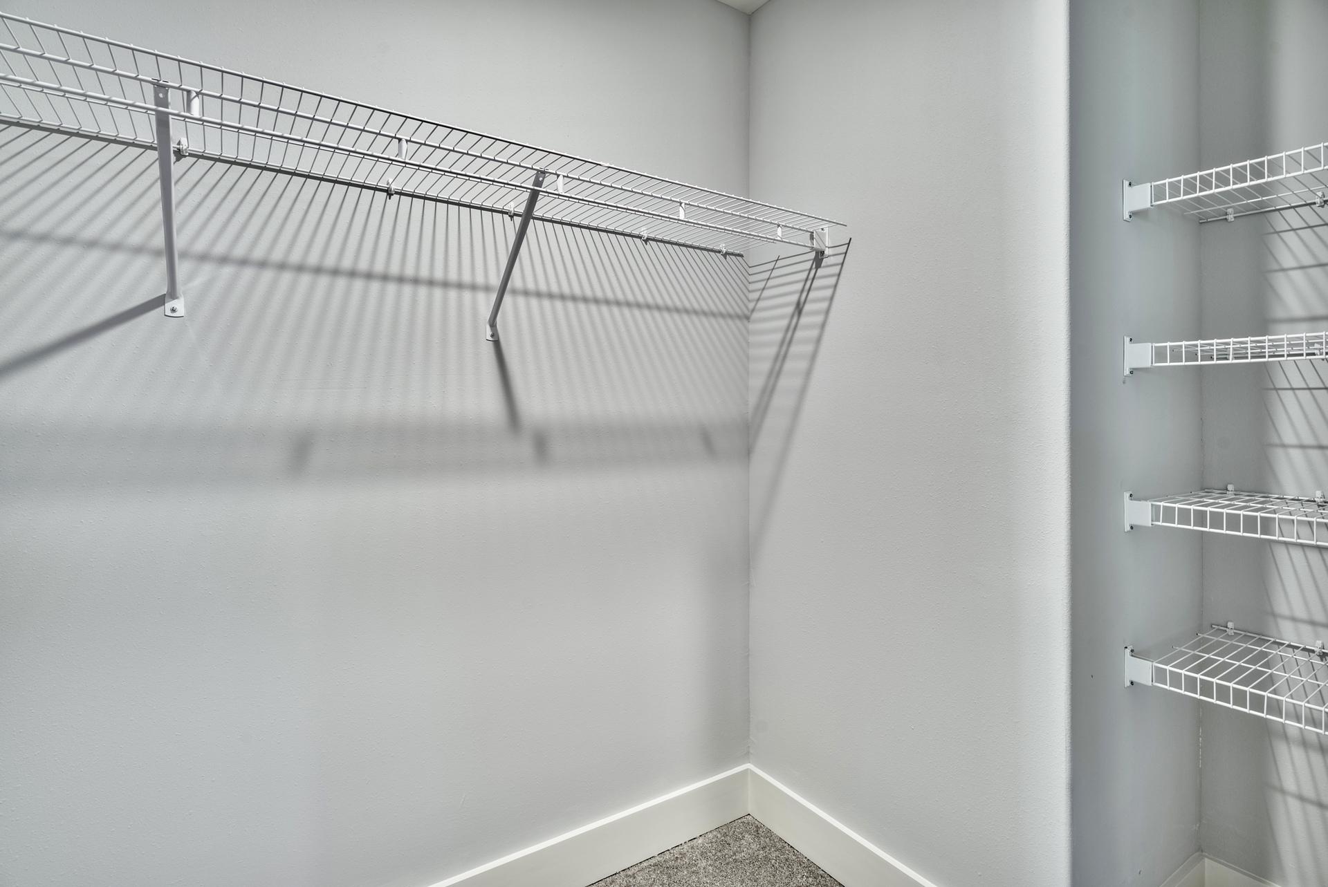 CRESCENT SHORES - Residential