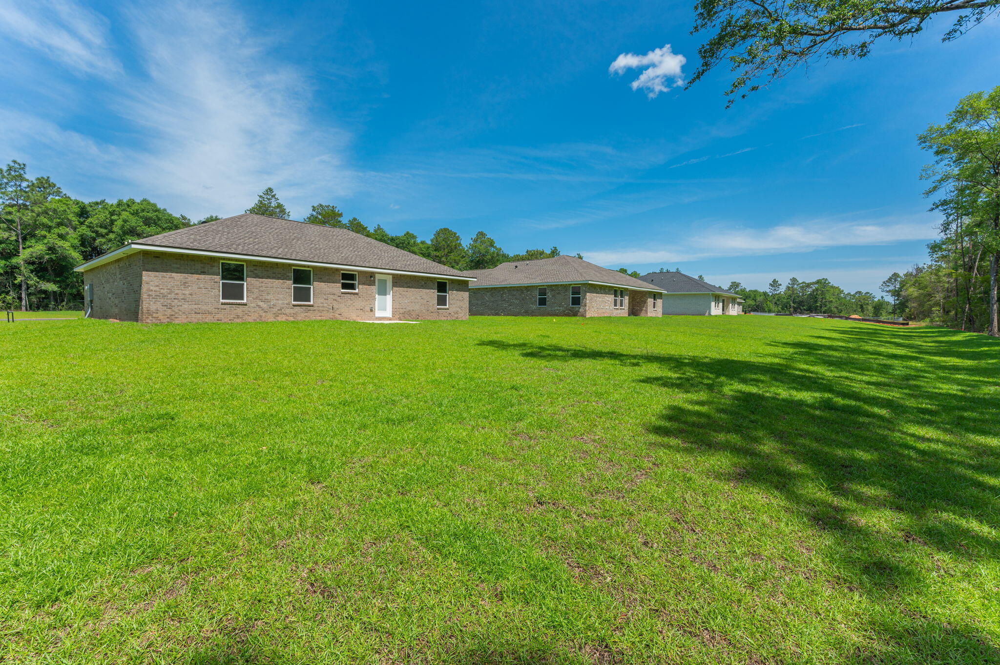 OAK HOLLOW - Residential