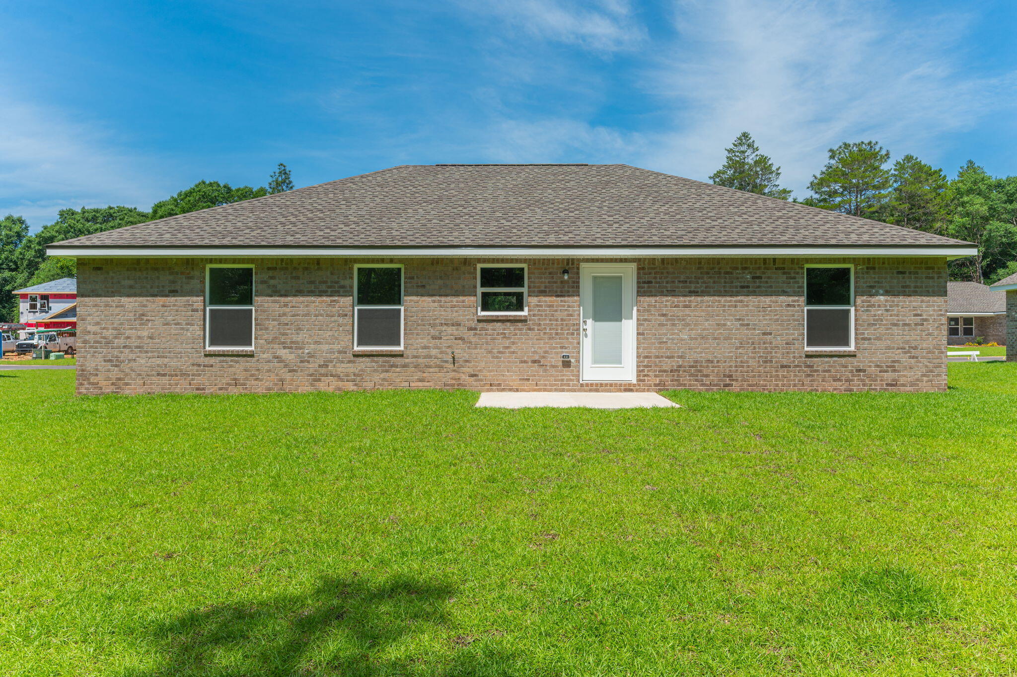 OAK HOLLOW - Residential