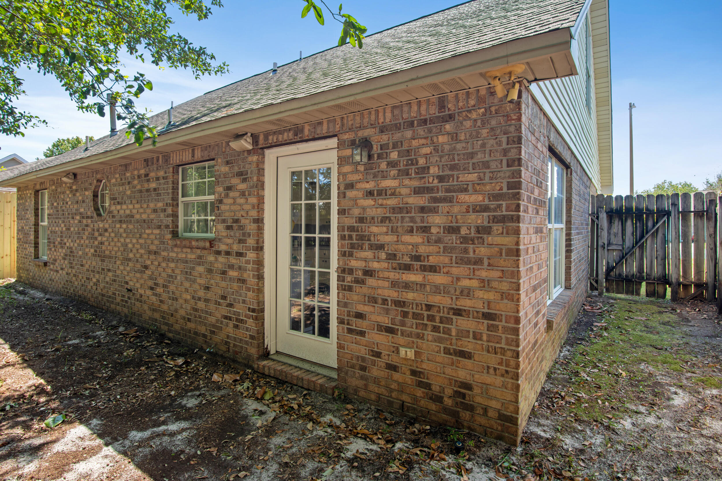 COVENTRY CORNERS - Residential