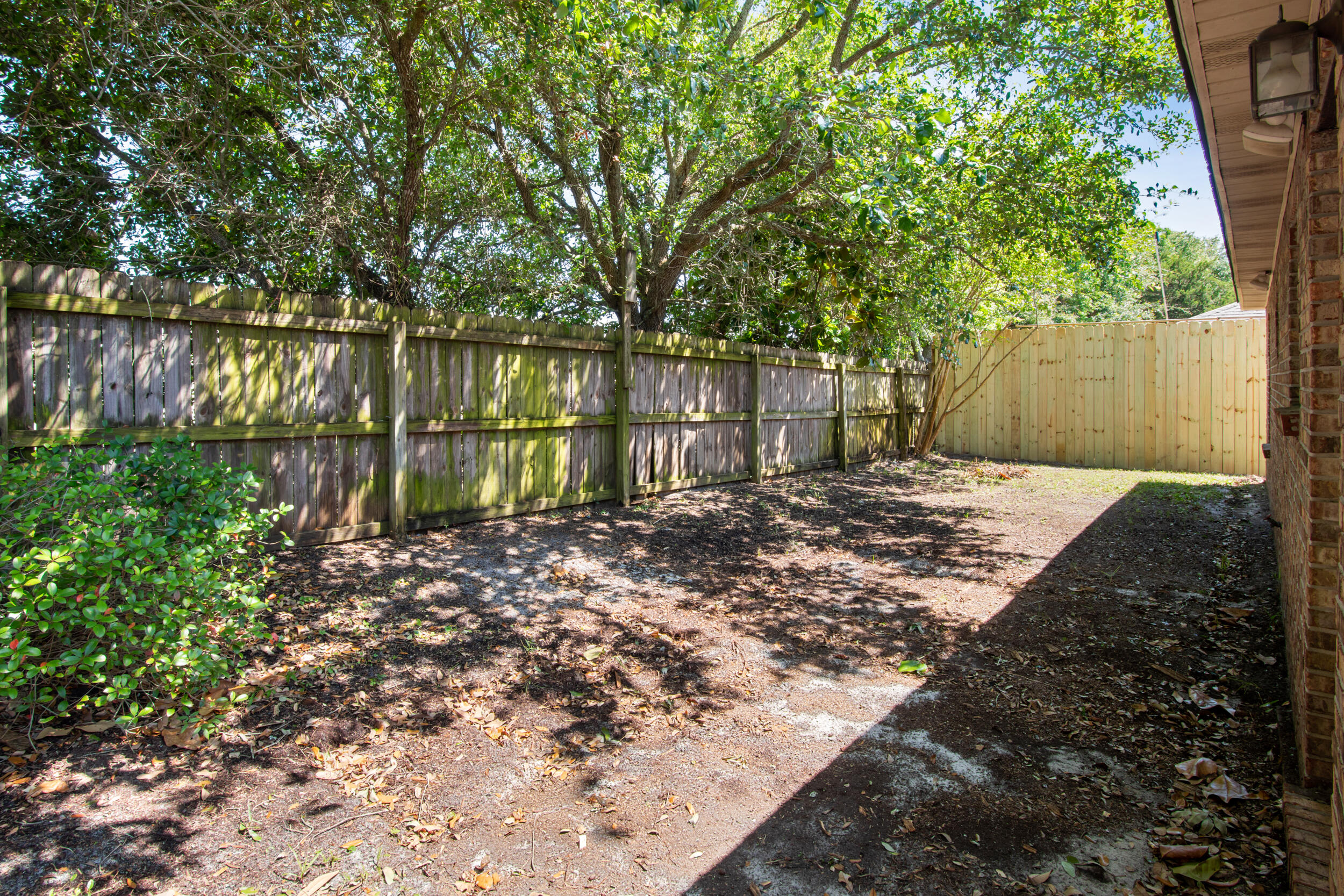 COVENTRY CORNERS - Residential