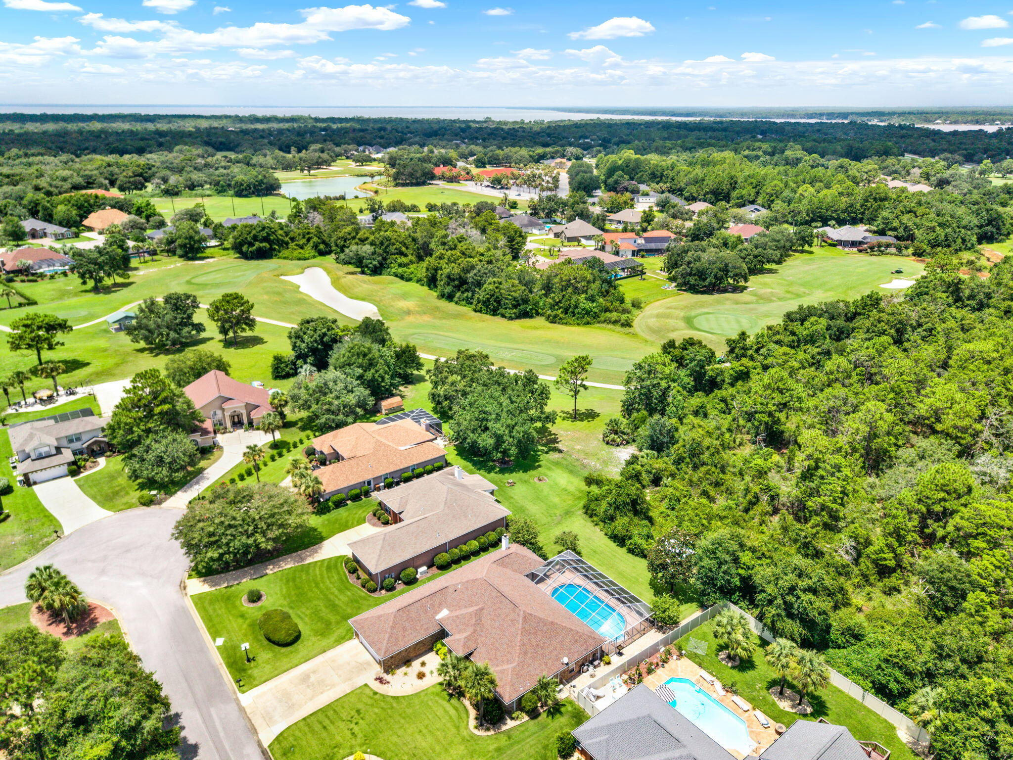 CREEKS EDGE THE - Residential