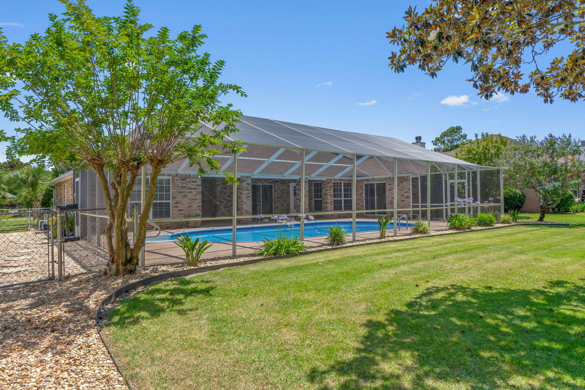 CREEKS EDGE THE - Residential