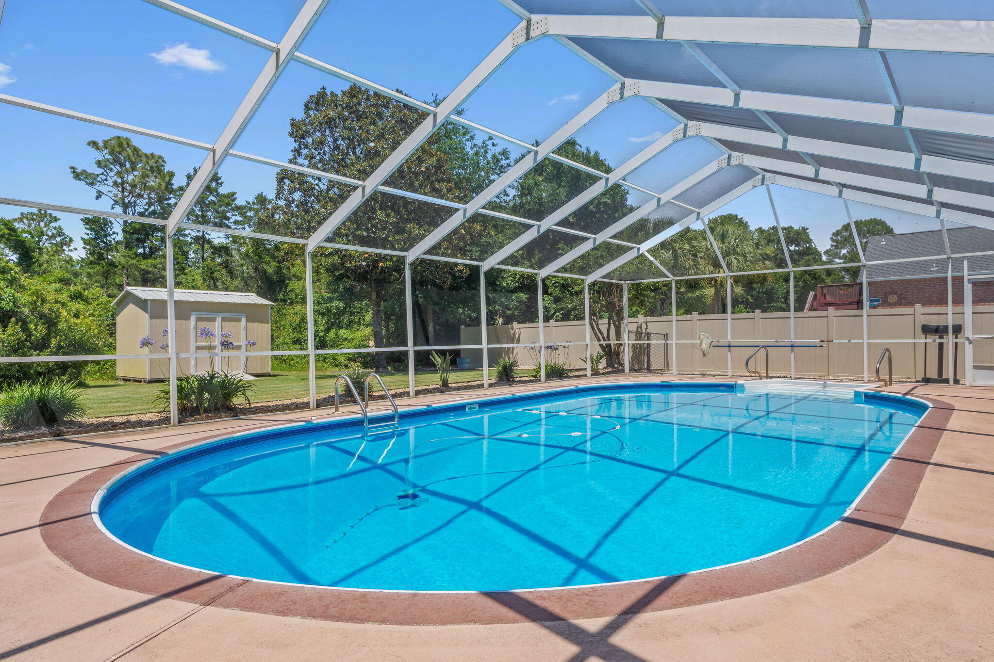 CREEKS EDGE THE - Residential