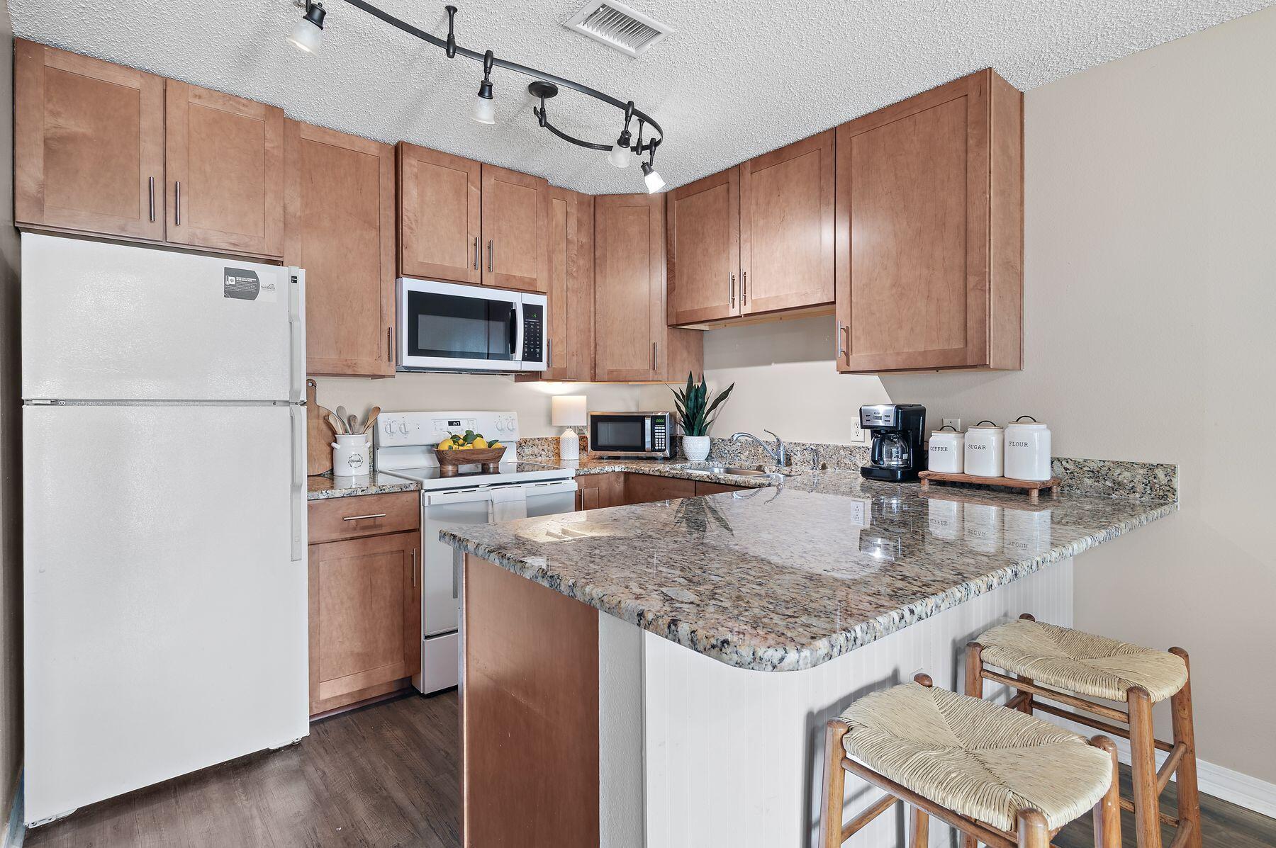 GRAND CARIBBEAN EAST CONDO - Residential