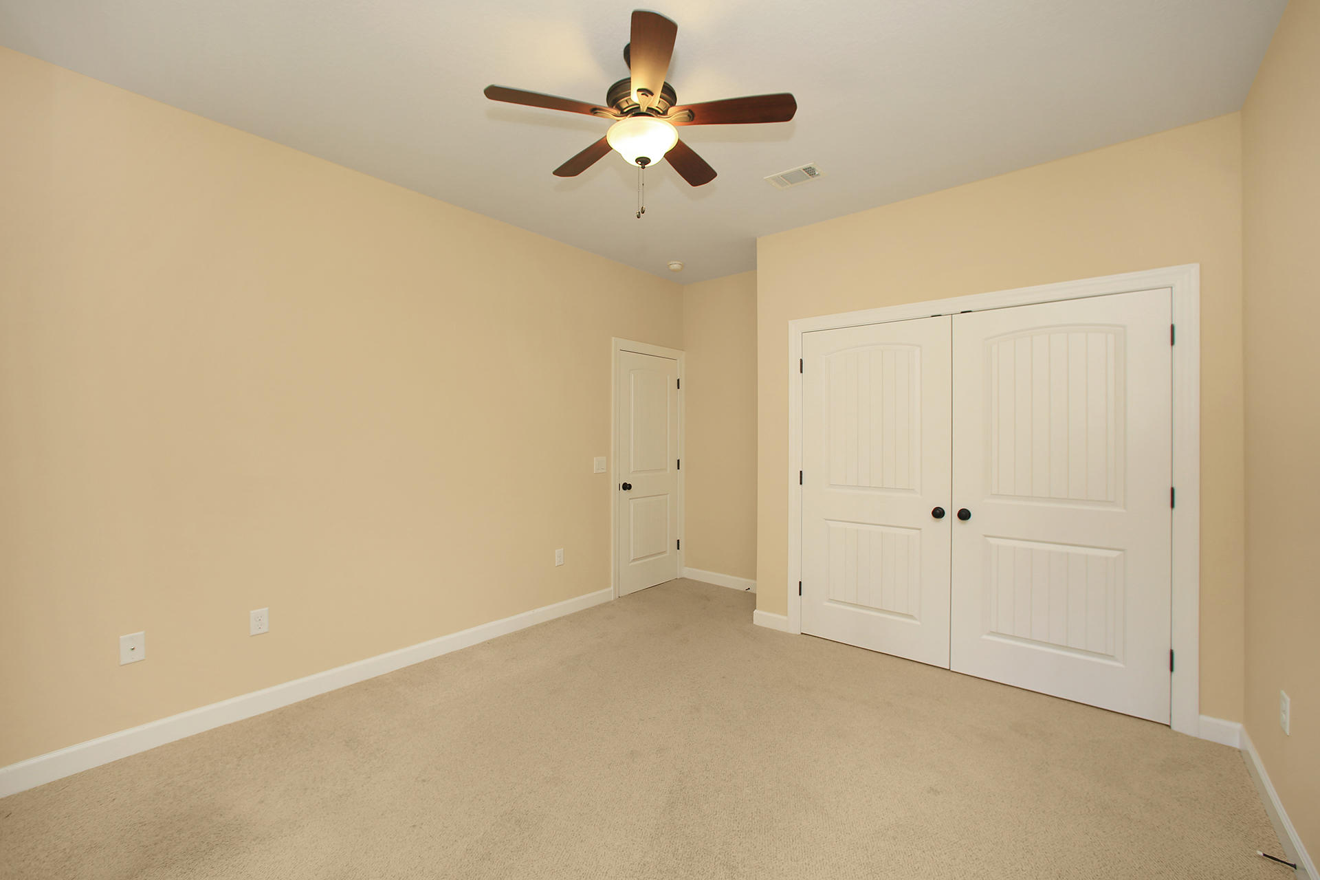 HIDDEN VALLEY - Residential