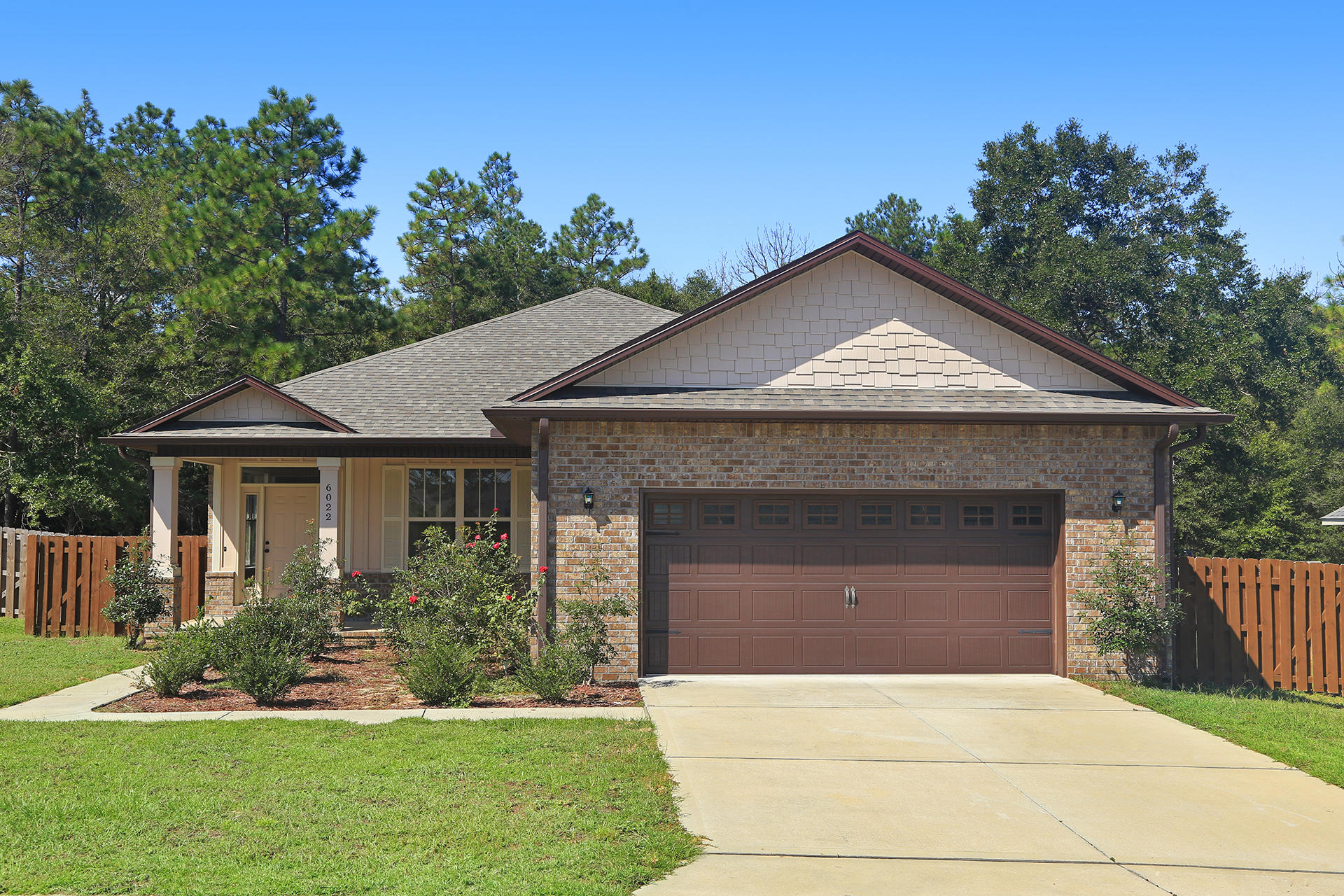 HIDDEN VALLEY - Residential