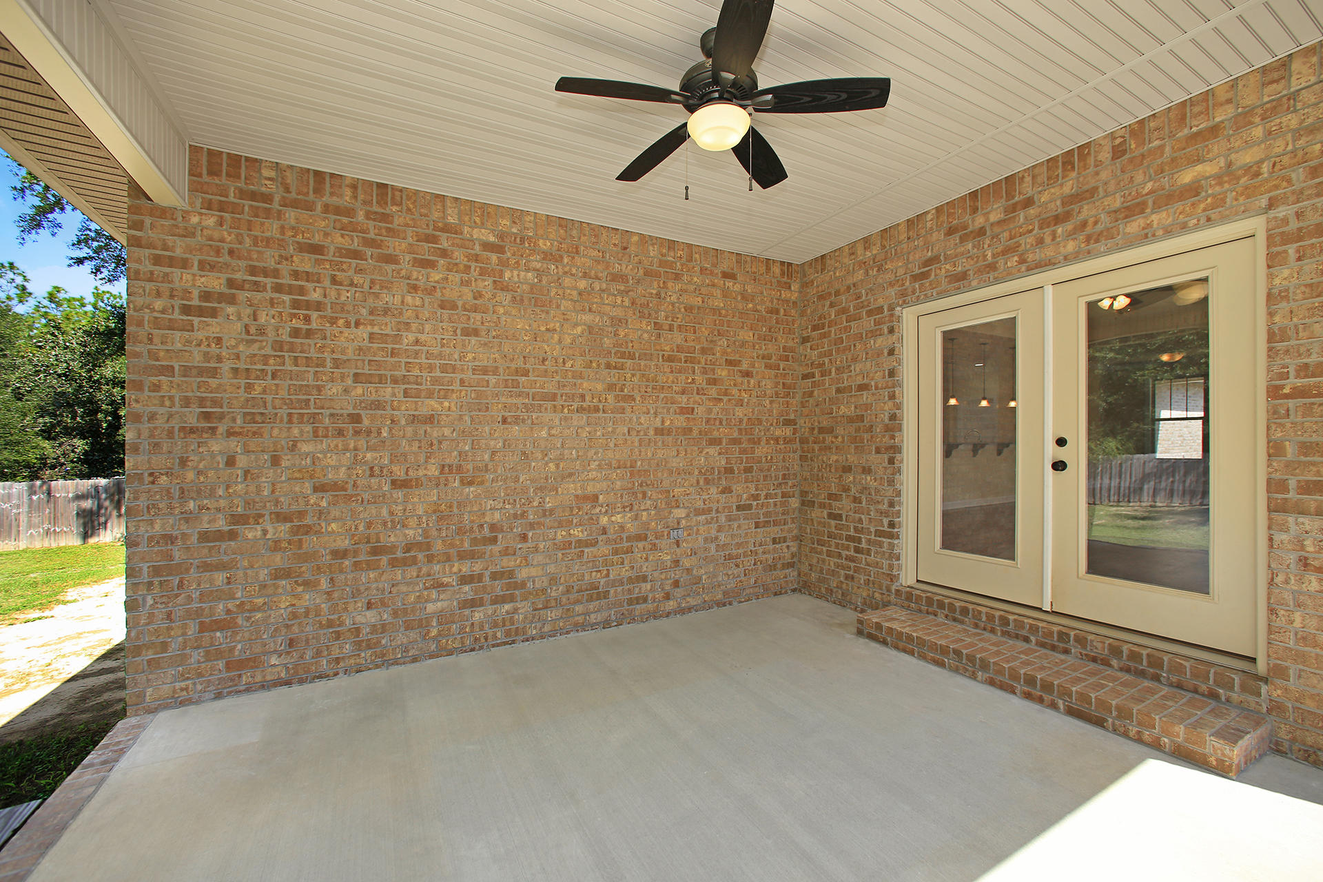 HIDDEN VALLEY - Residential