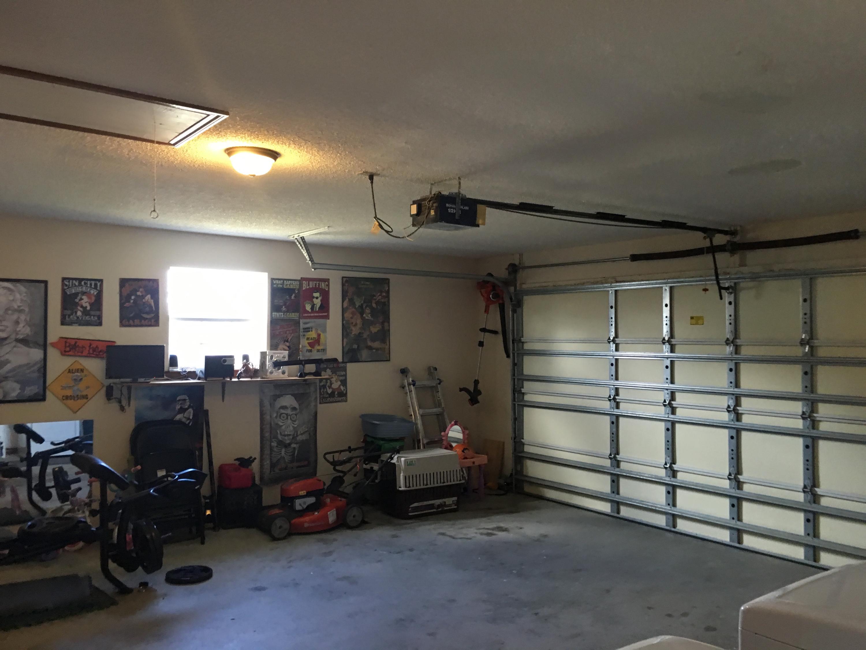 NORTHVIEW ESTATES 3RD ADDN - Residential