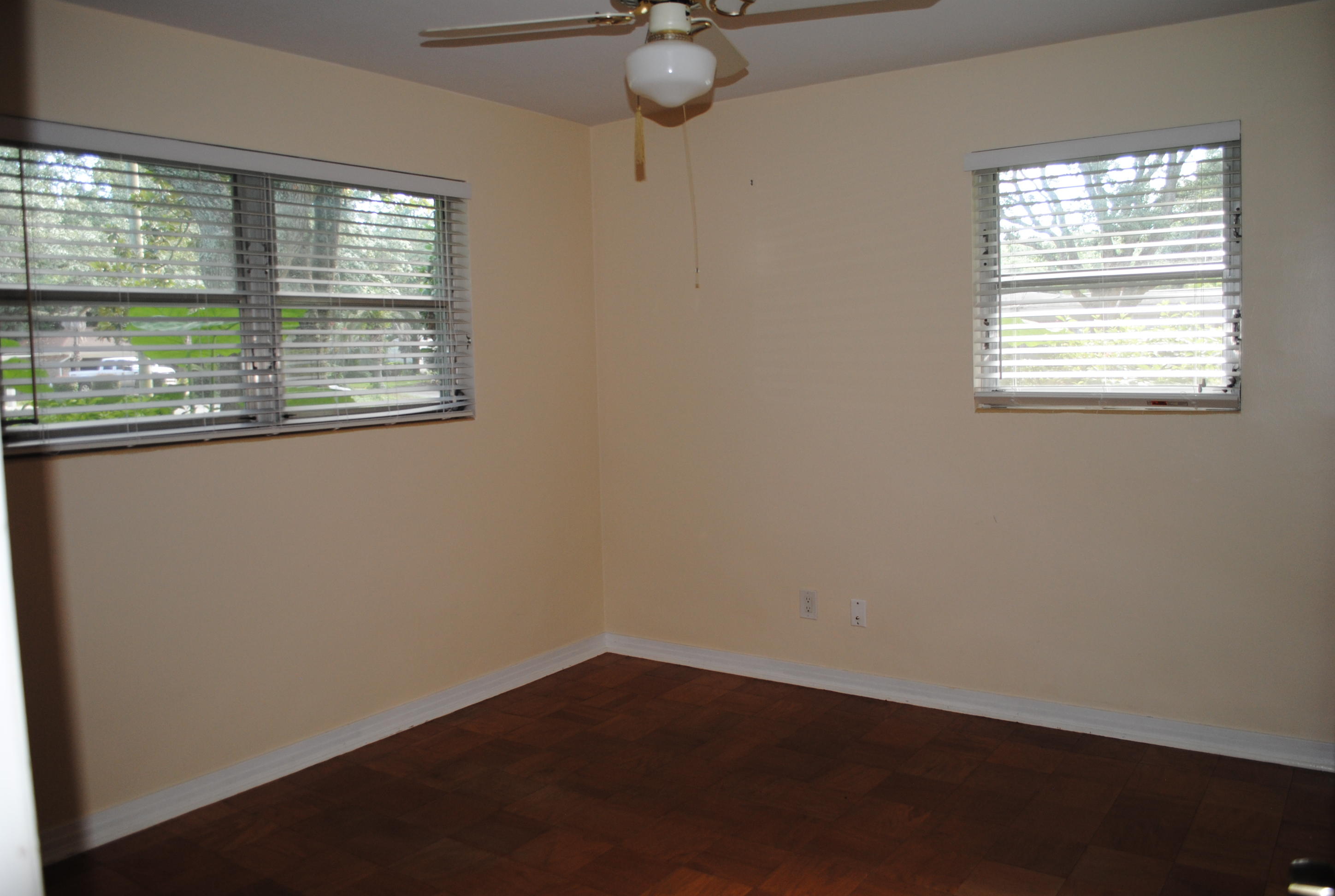 VILLA RUSS PARK - Residential