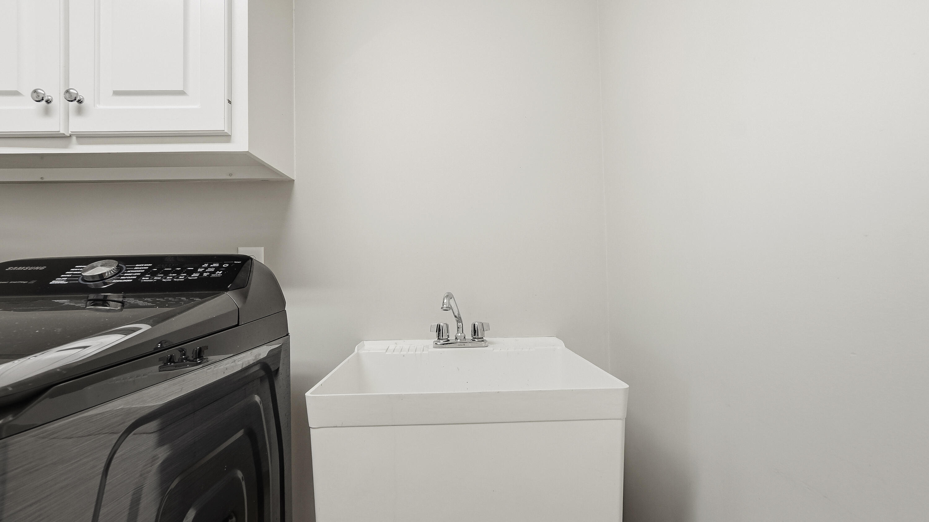 COLONY CLUB HARBOUR PH 3 - Residential