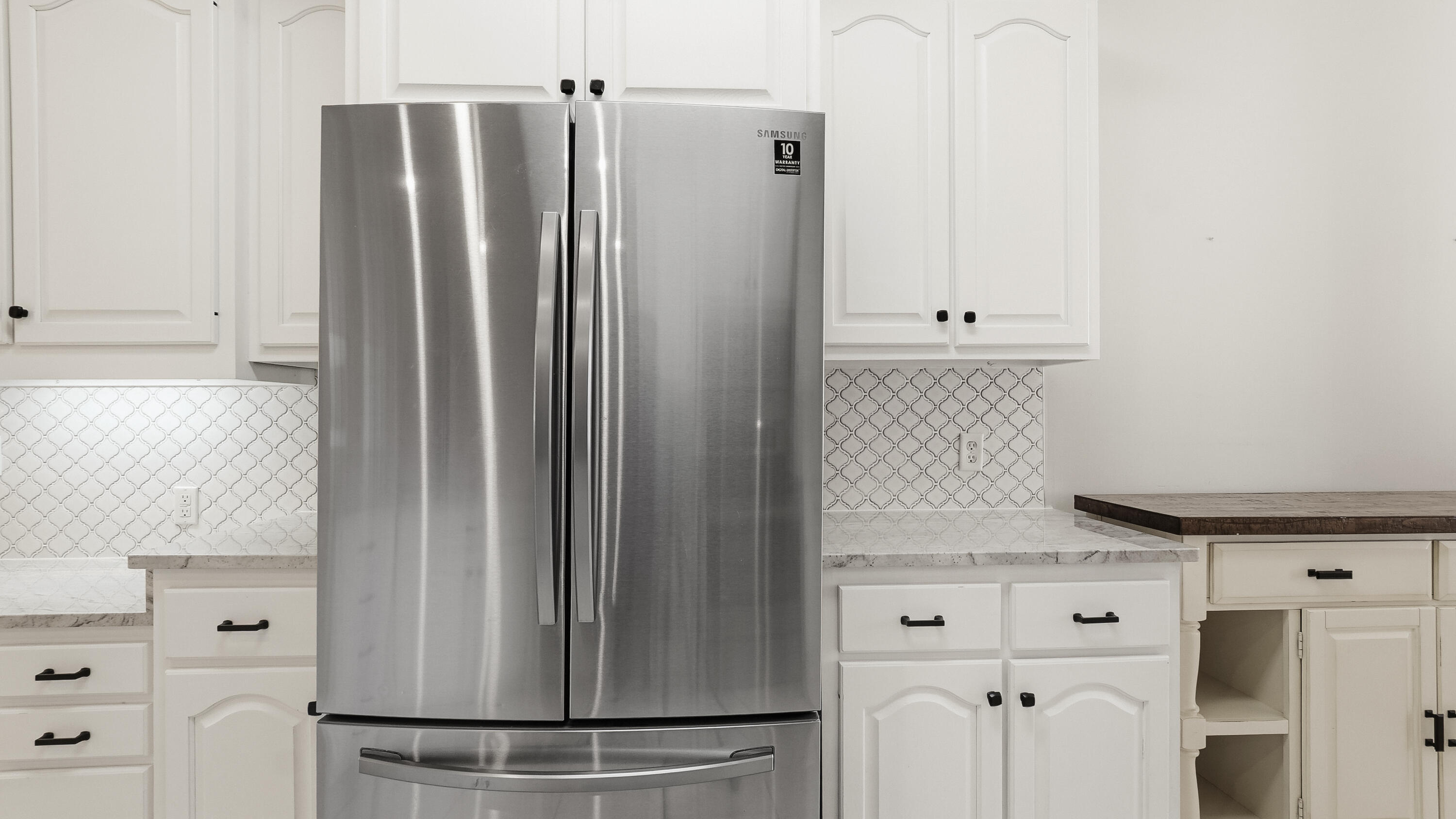 COLONY CLUB HARBOUR PH 3 - Residential