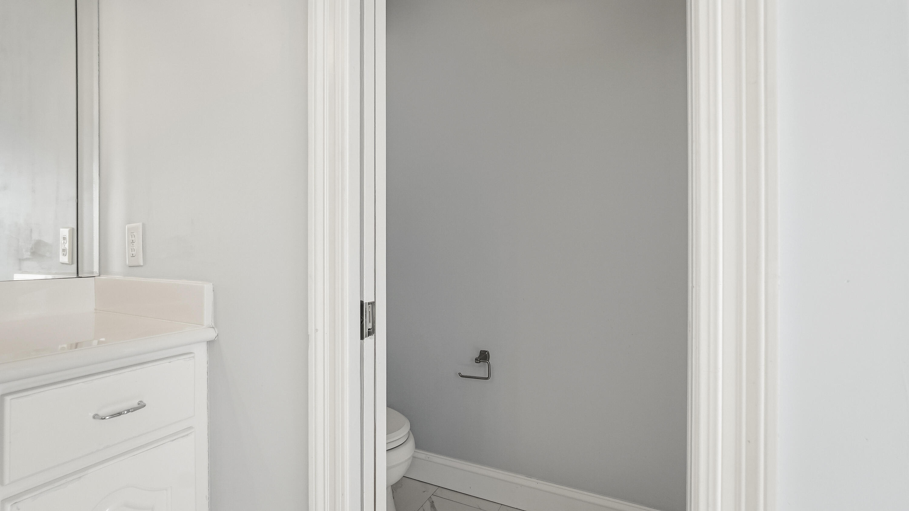 COLONY CLUB HARBOUR PH 3 - Residential