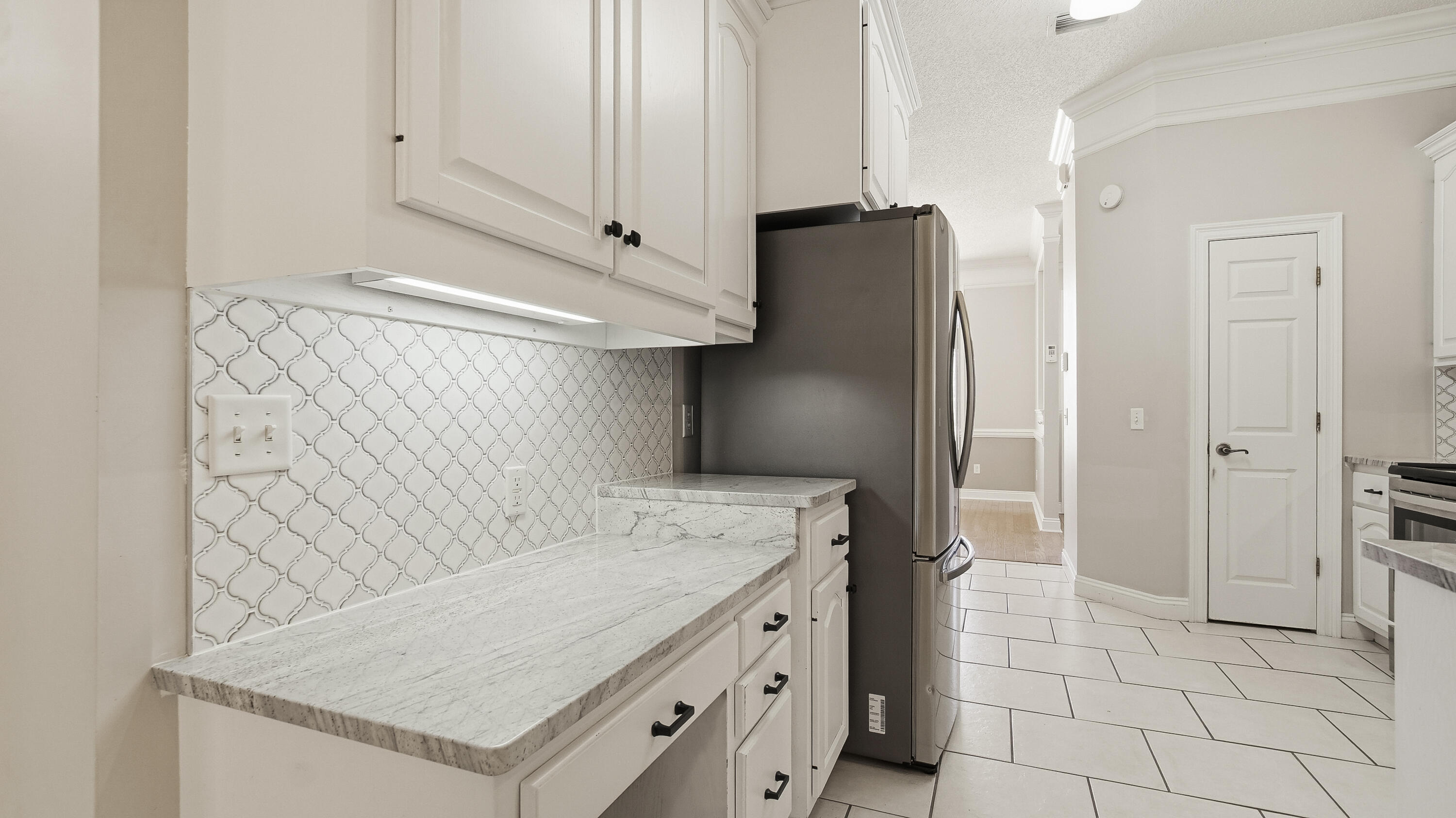 COLONY CLUB HARBOUR PH 3 - Residential