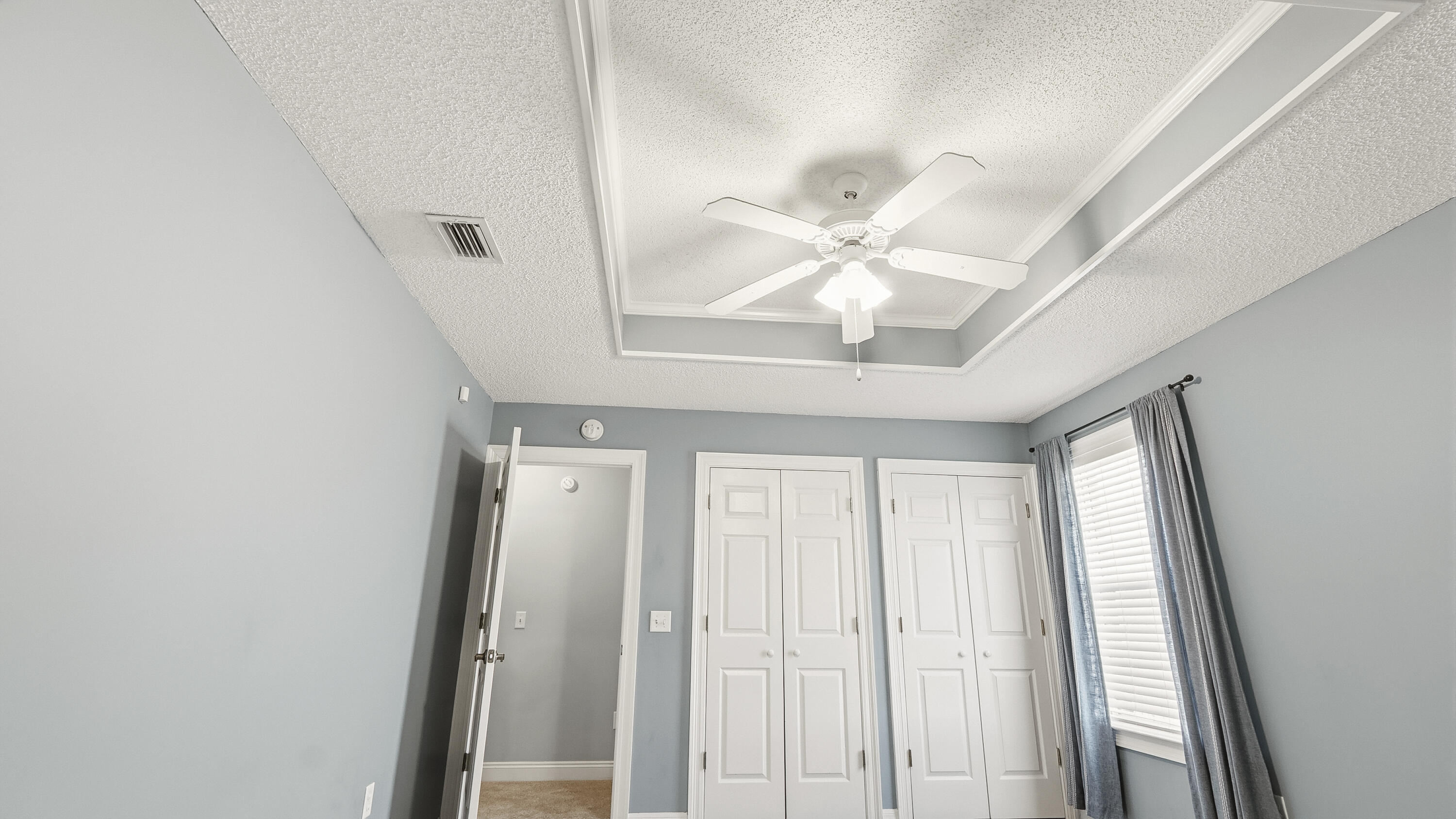 COLONY CLUB HARBOUR PH 3 - Residential