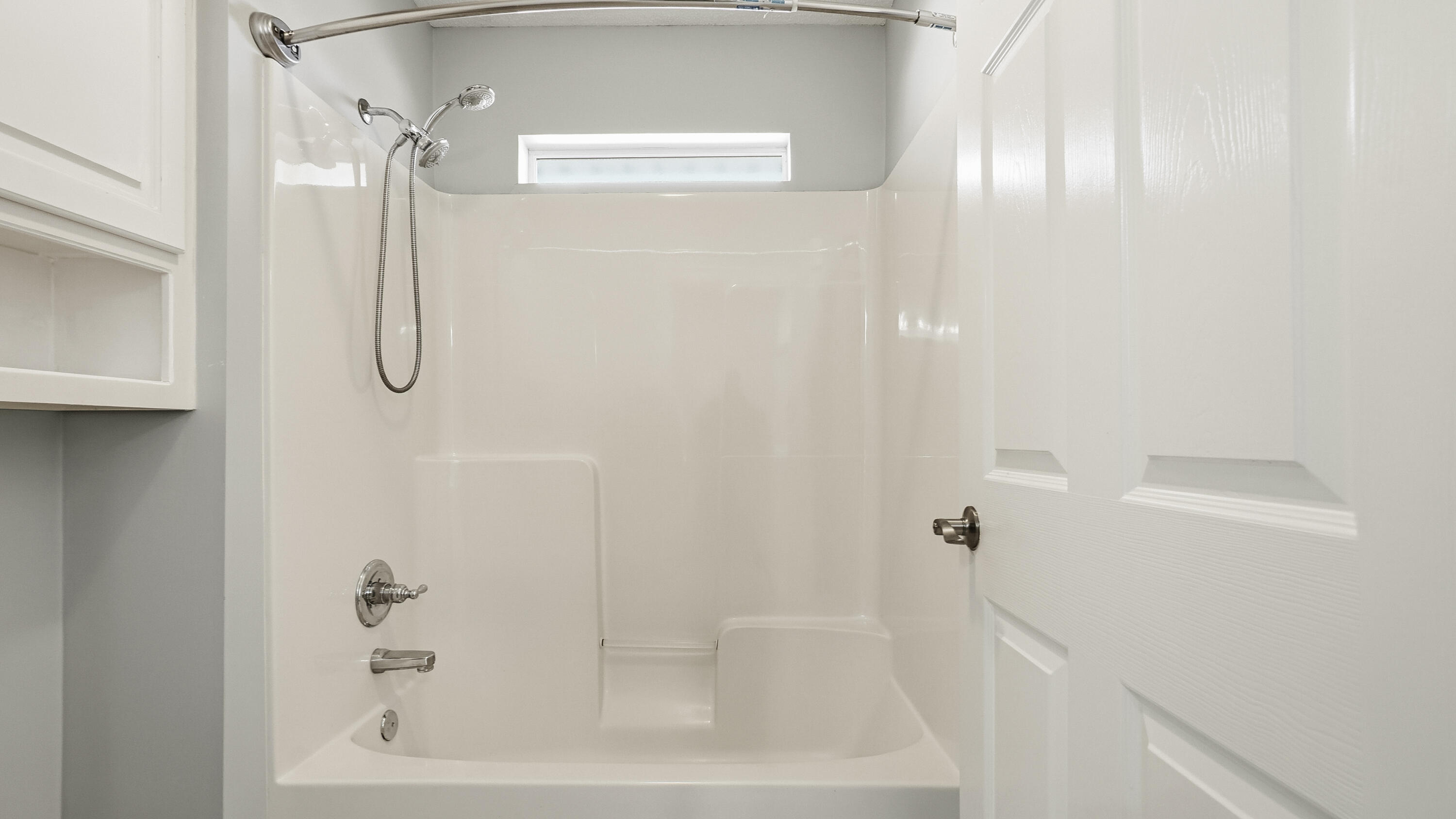 COLONY CLUB HARBOUR PH 3 - Residential