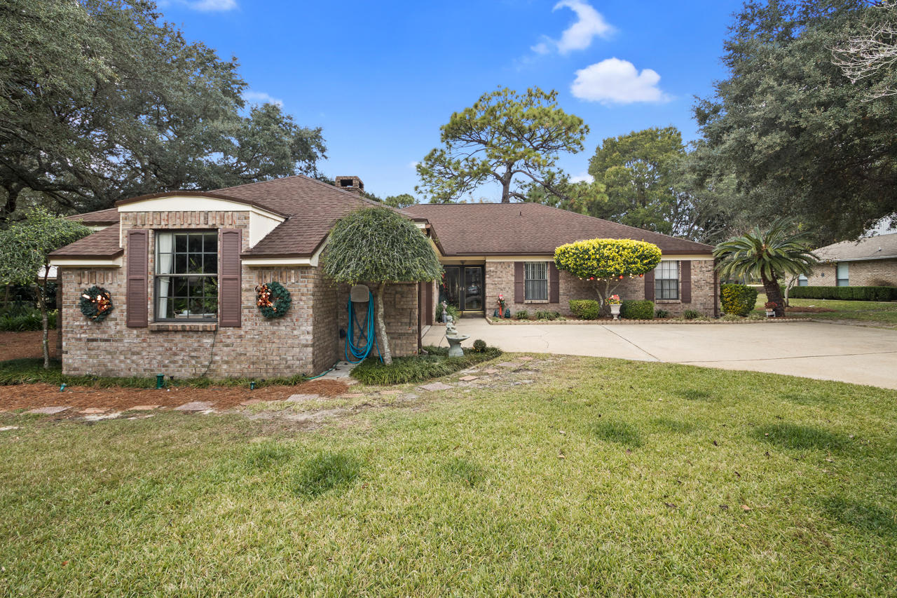 ROCKY BAYOU COUNTRY CLUB ESTATES 3 - Residential