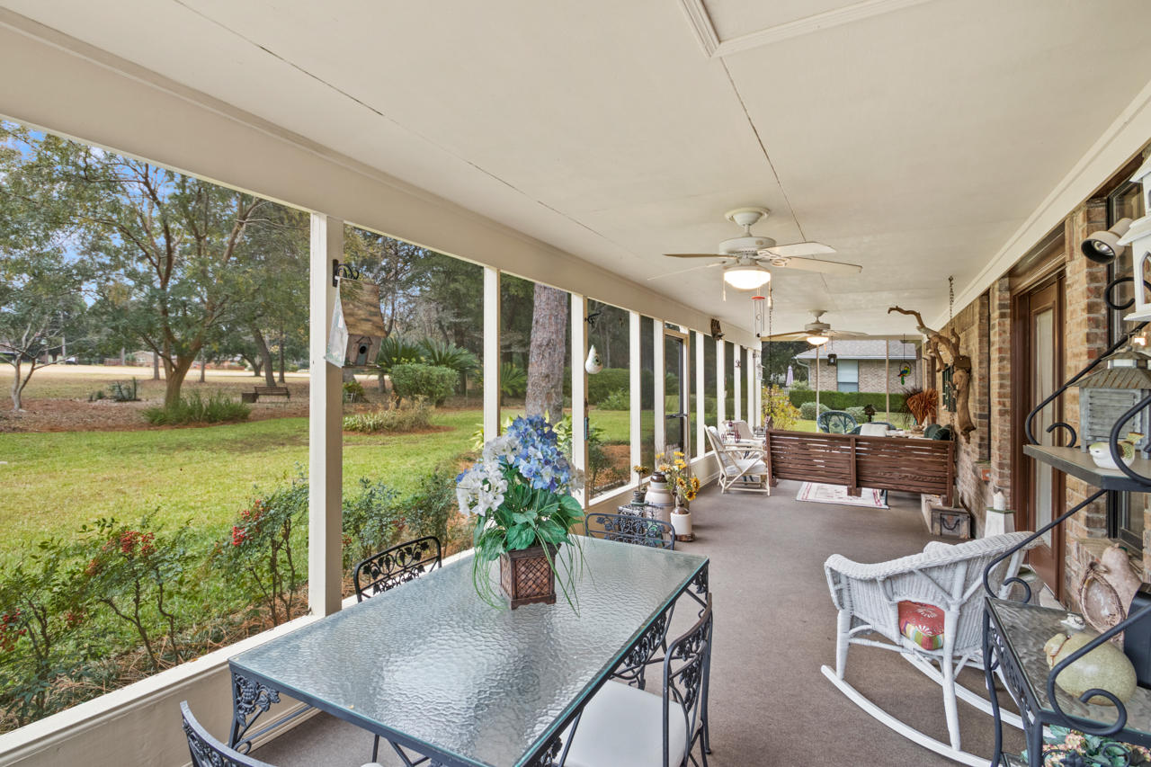 ROCKY BAYOU COUNTRY CLUB ESTATES 3 - Residential