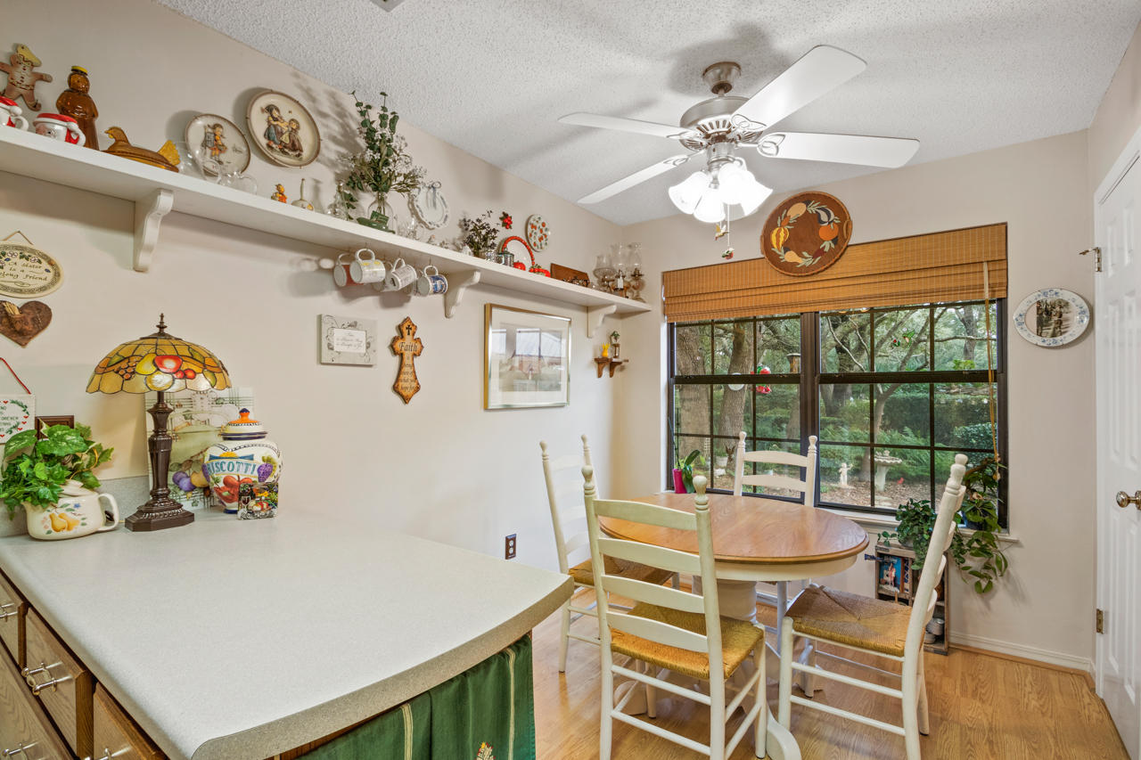 ROCKY BAYOU COUNTRY CLUB ESTATES 3 - Residential